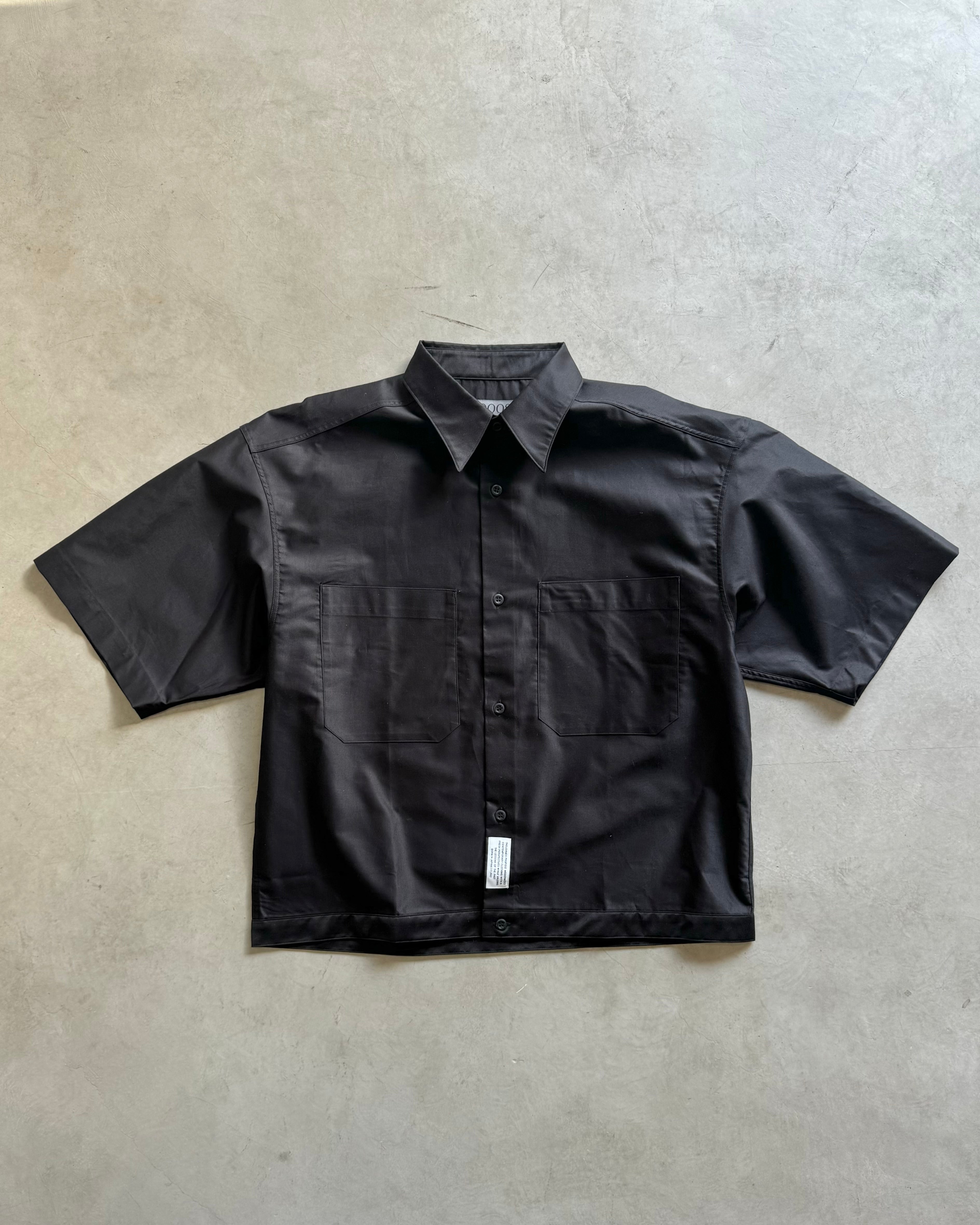 1000s thousands / CROPPED WORK SHIRT SS - BLACK