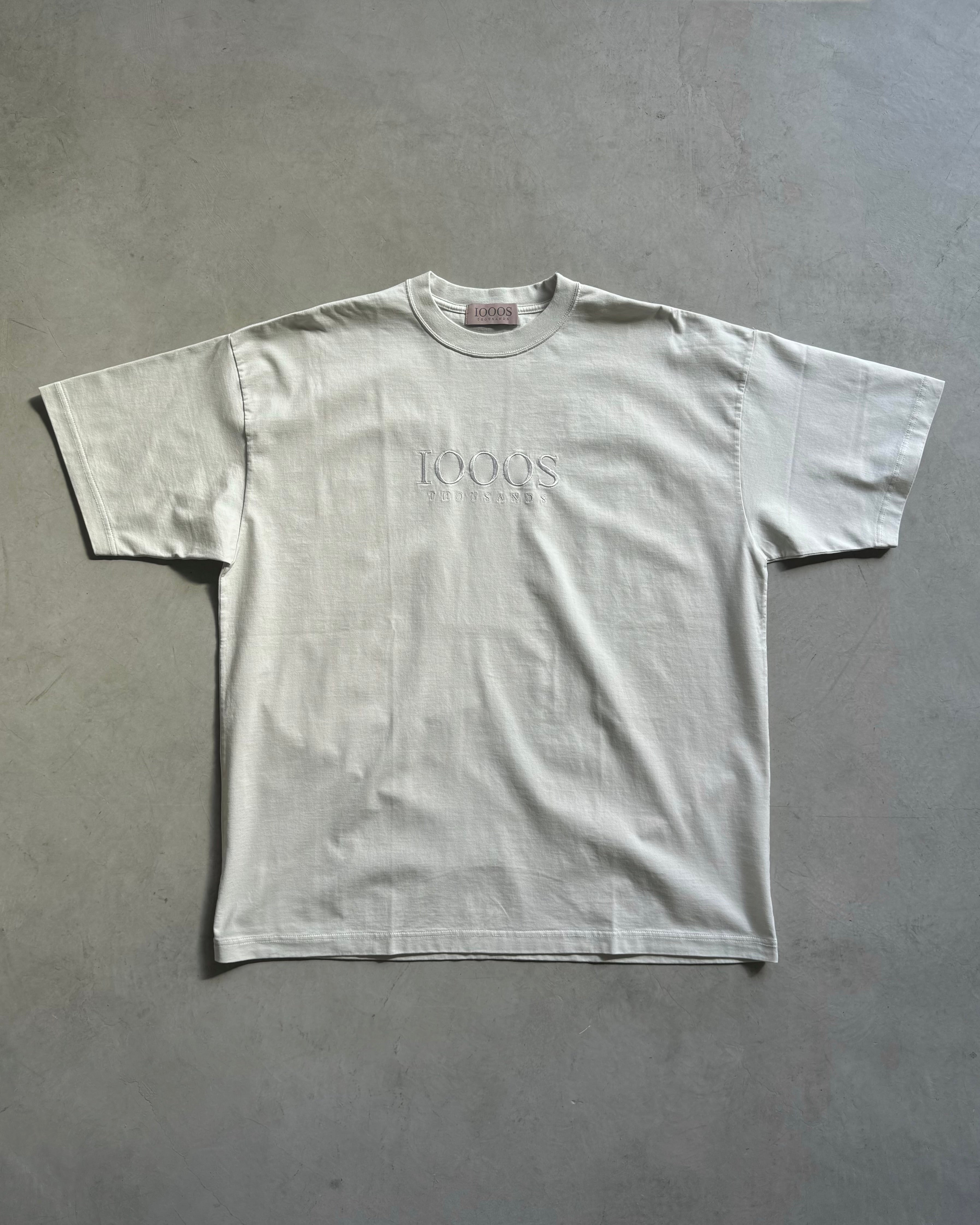 1000s thousands / EMBROIDERY LOGO TEE - SHADOW WHITE