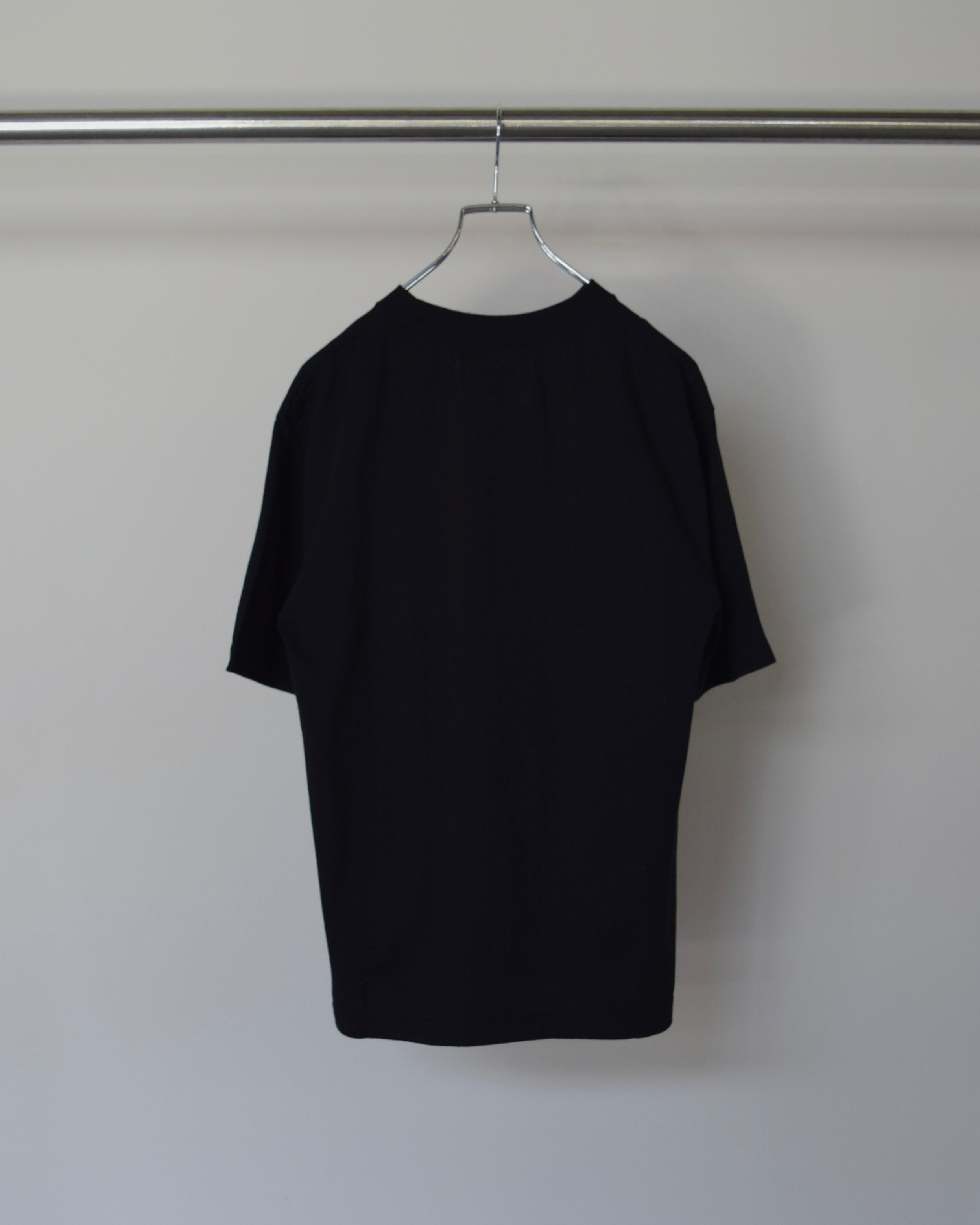 ANACHRONORM / EMBROIDERED S/S T-S - BLACK