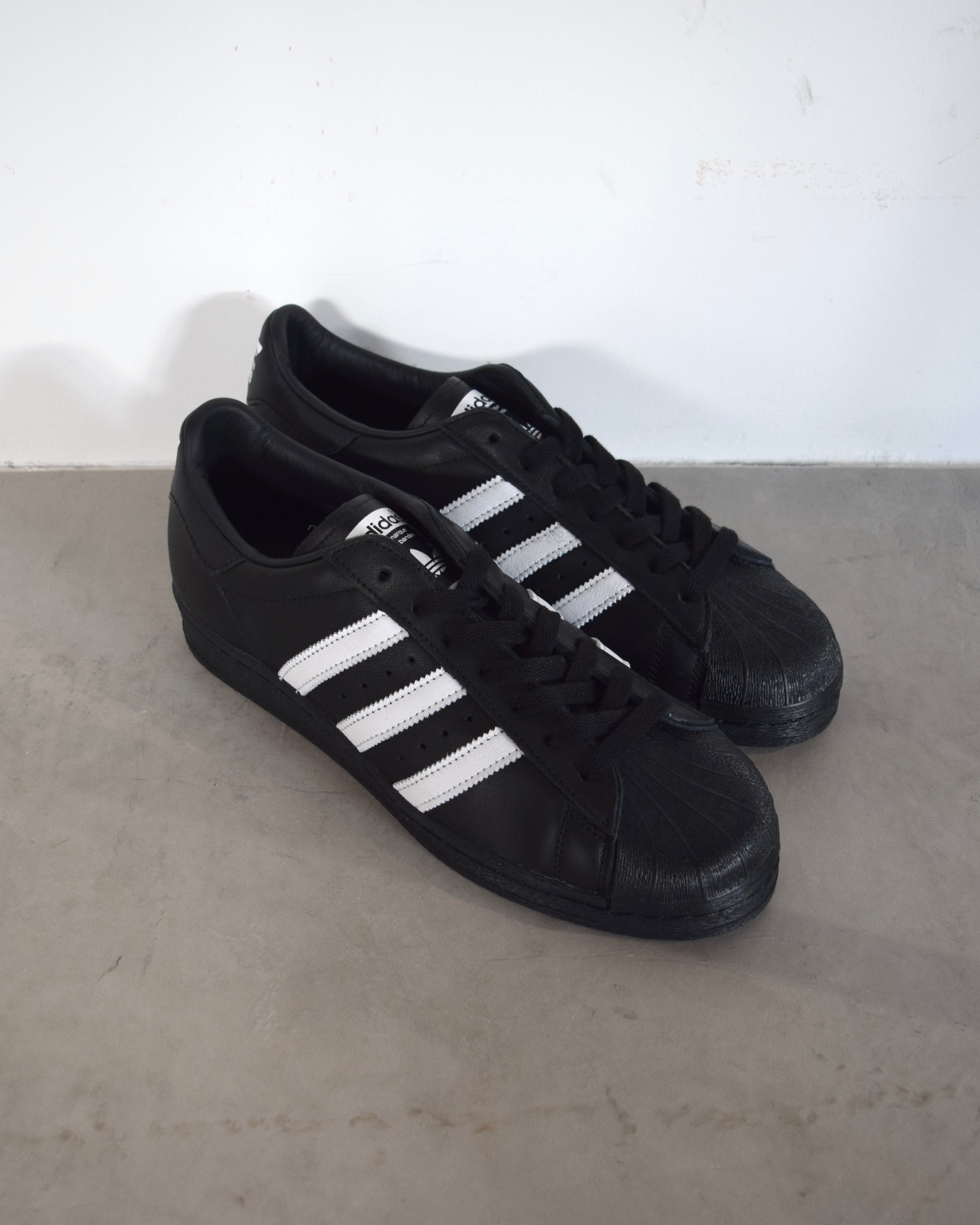 ADIDAS / SUPERSTAR 82 - BLACK