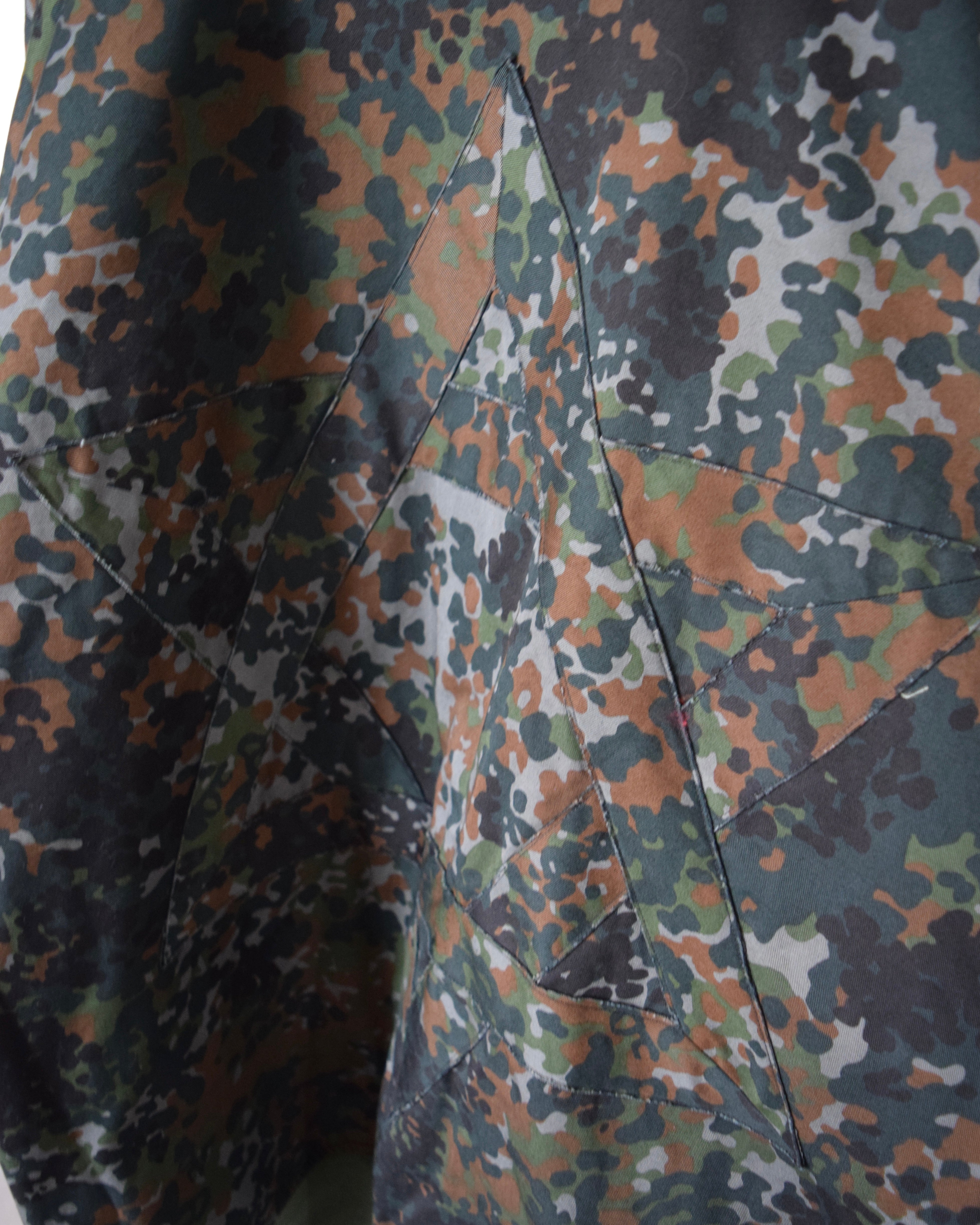 LES SIX / anathema bomber - germancamo dyed