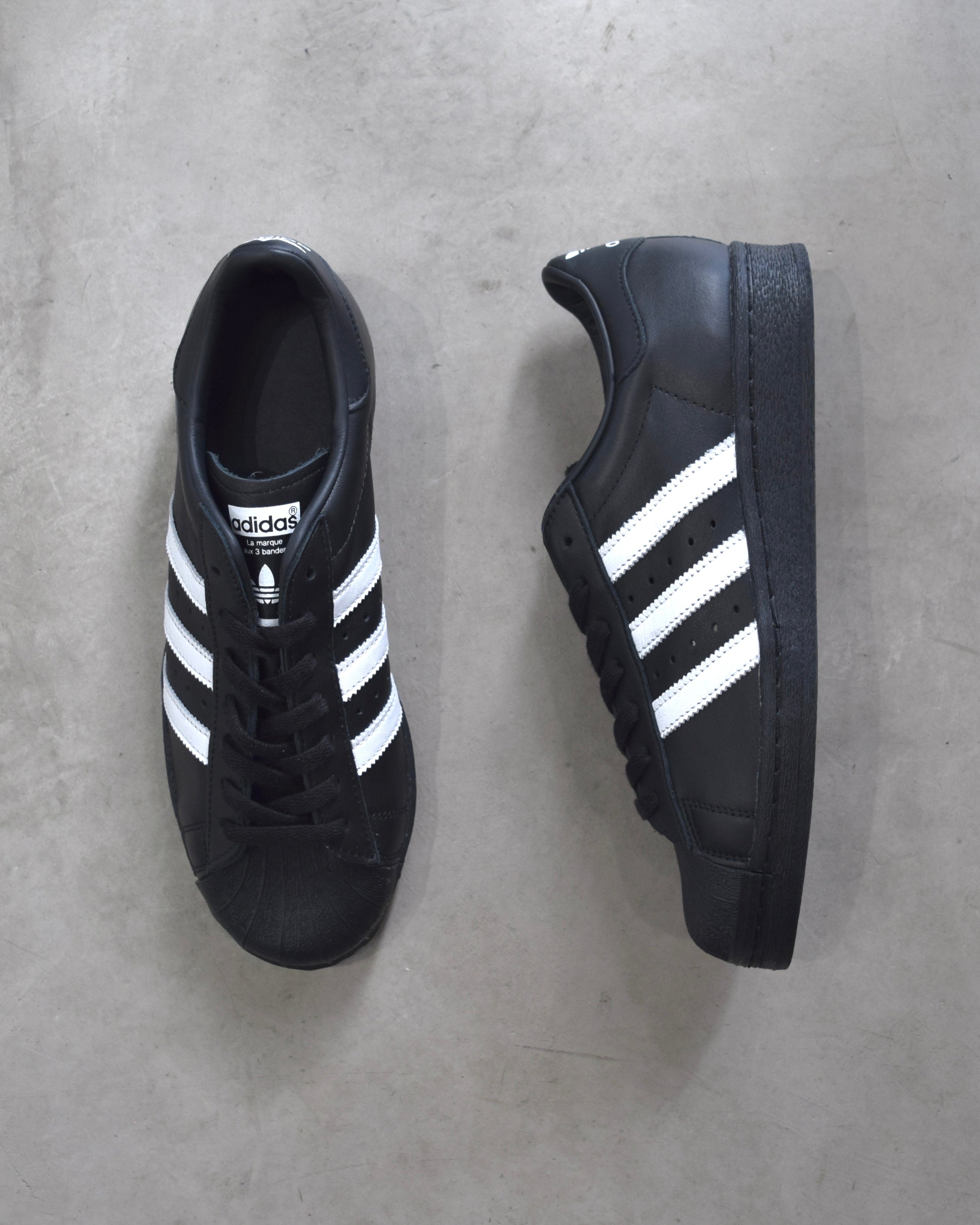 ADIDAS / SUPERSTAR 82 - BLACK