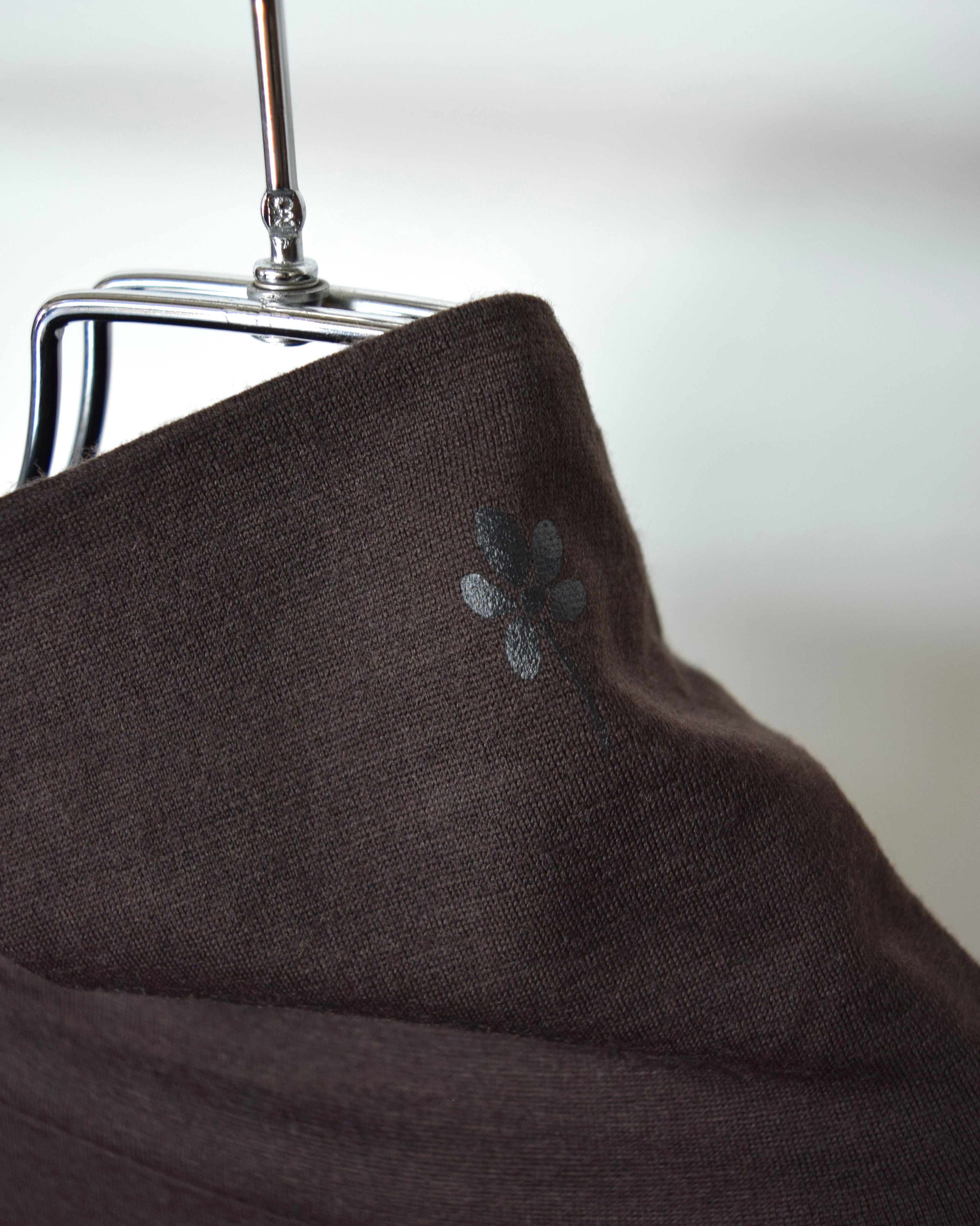 satou / "wool tokkuri long t-shirt" - brown