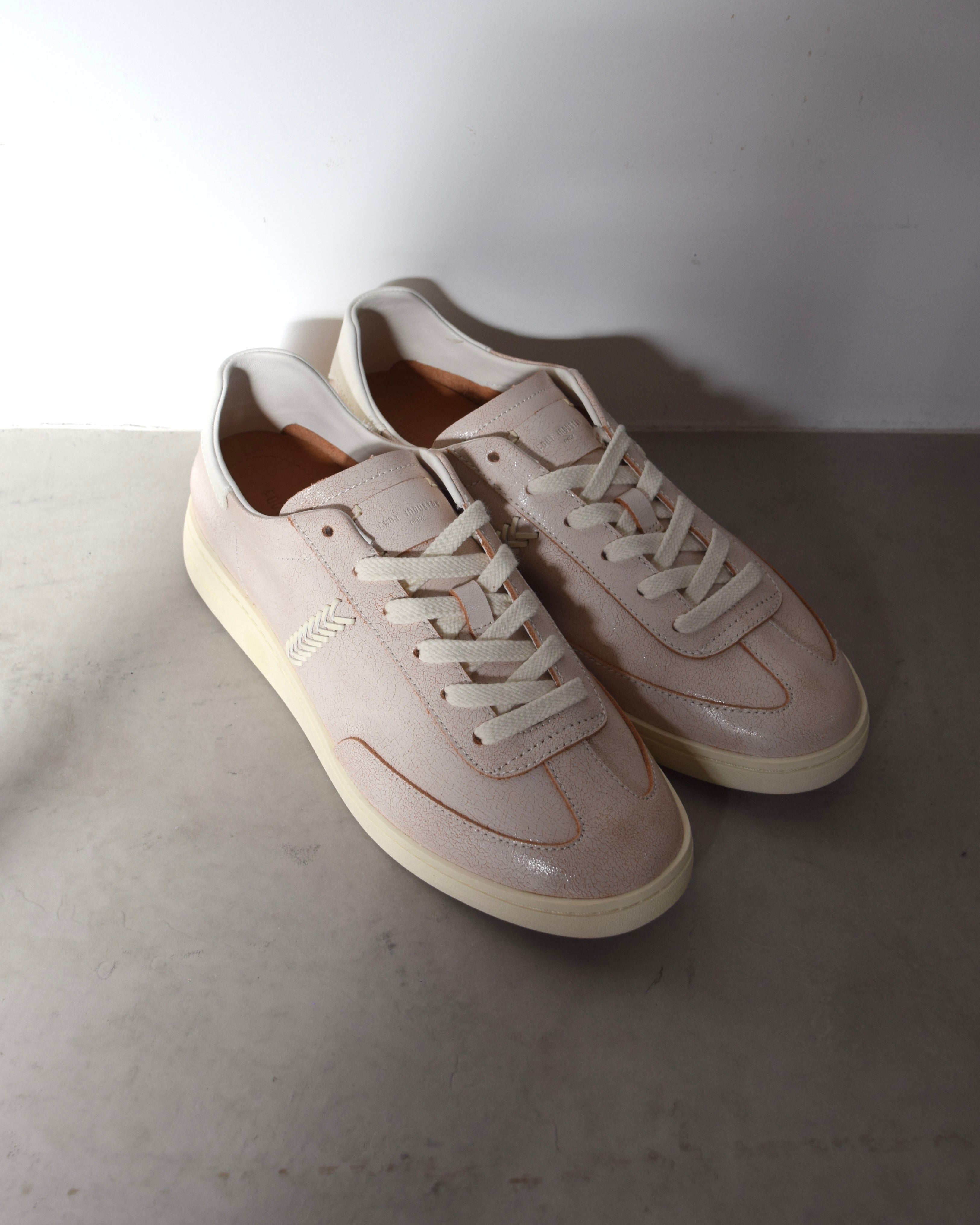 FOOT INDUSTRY / GAT - LIGHT BEIGE