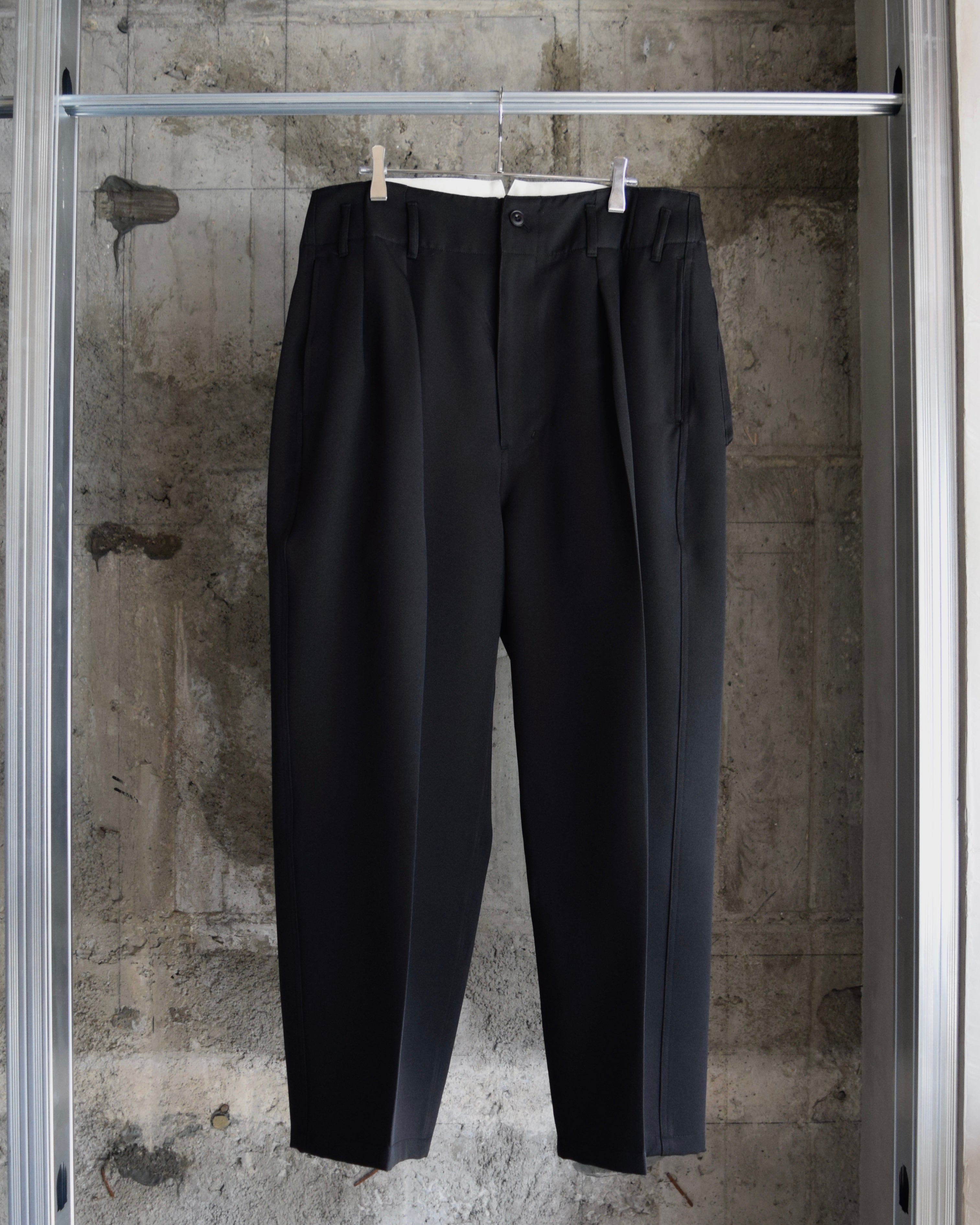 satou / "dokan wide slacks" - black