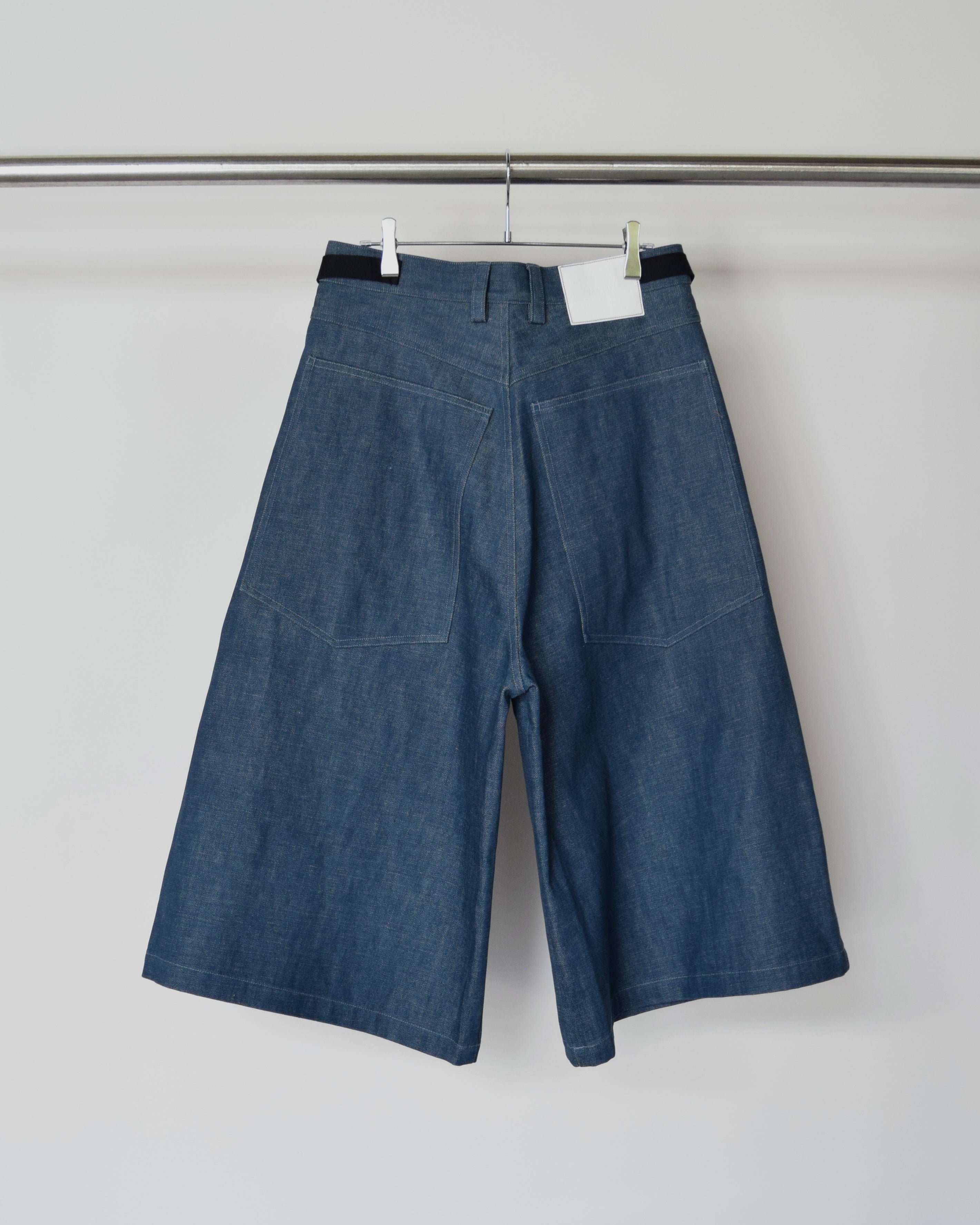 LES SIX / gout shorts - BLUE