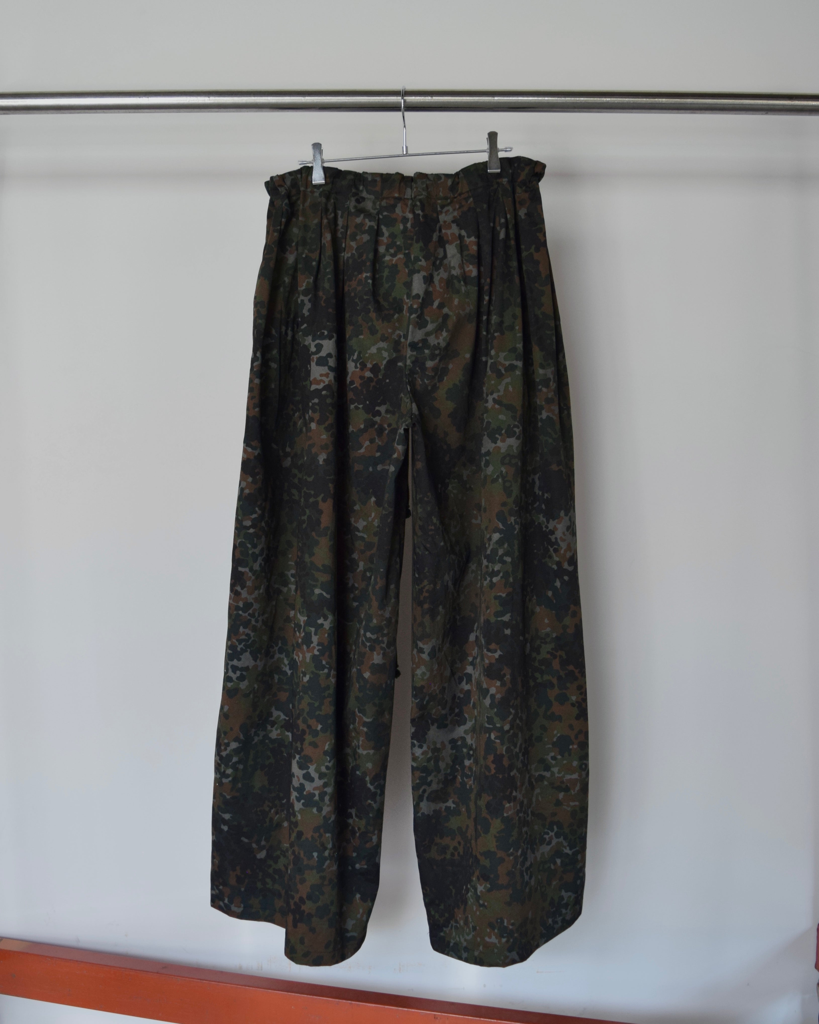 LES SIX / sniper pants - German camo dyed