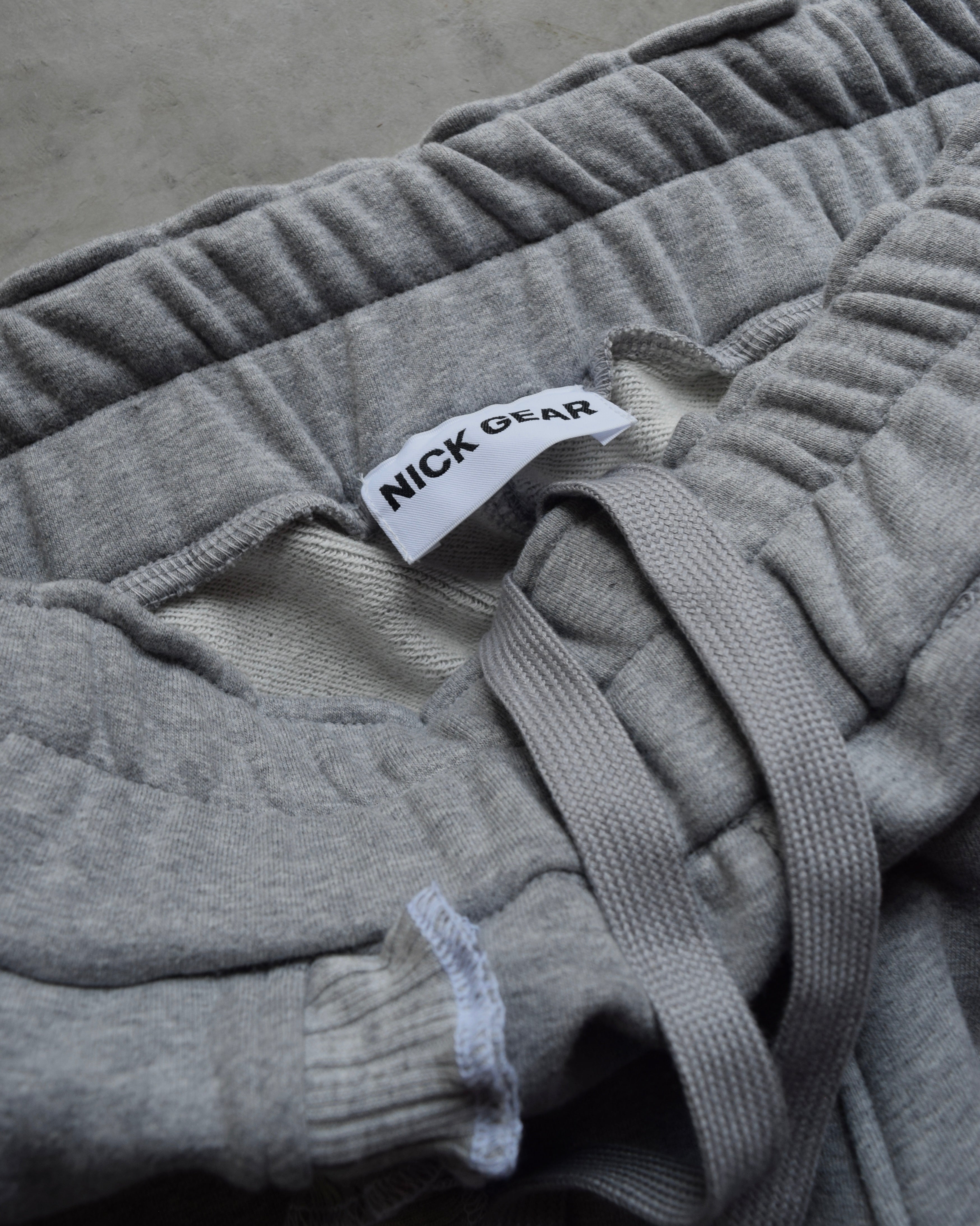 NICK GEAR / Frill Sweat Pants - GRAY