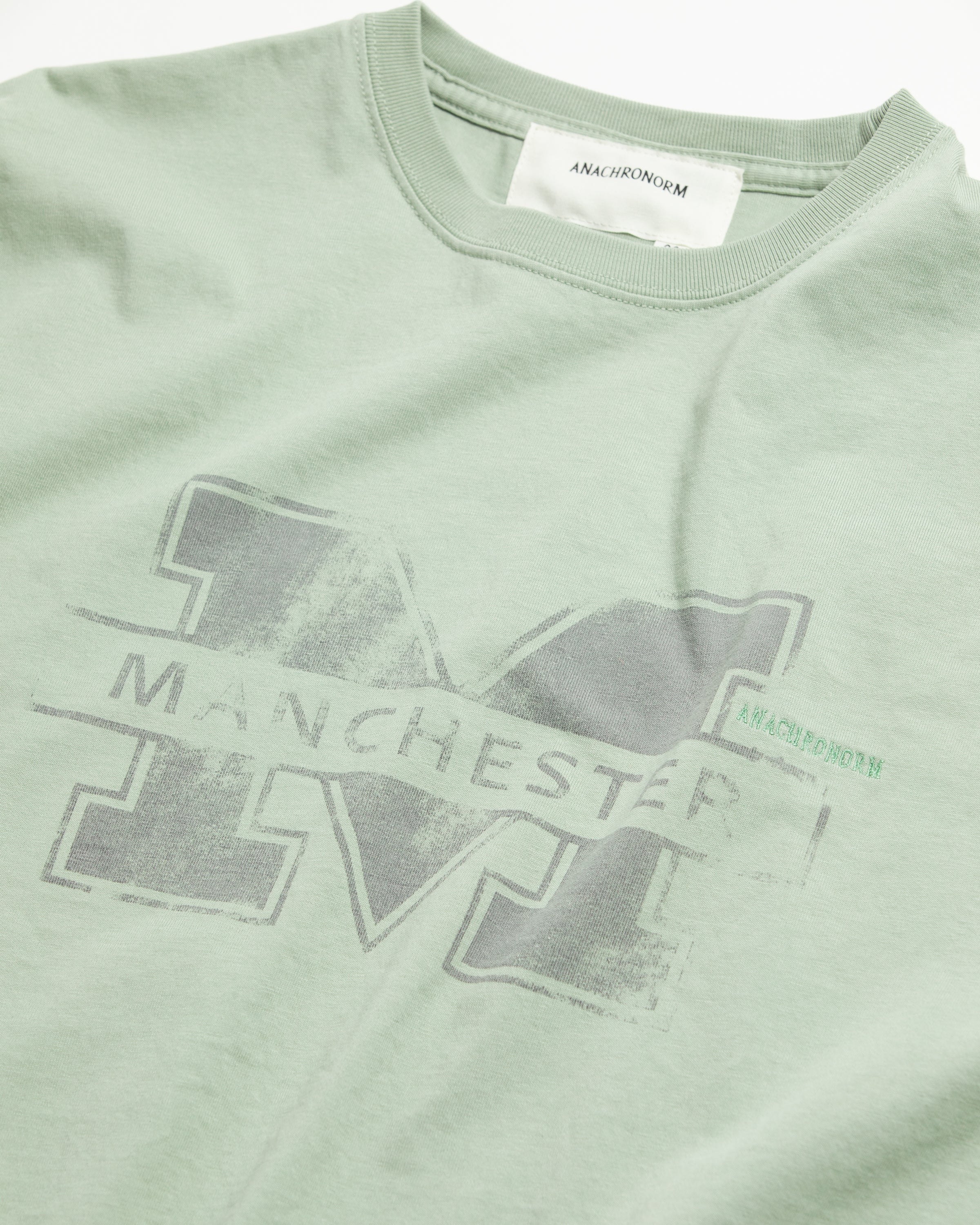 ANACHRONORM / MANCHESTER PRINTED S/S T-S - SAGE