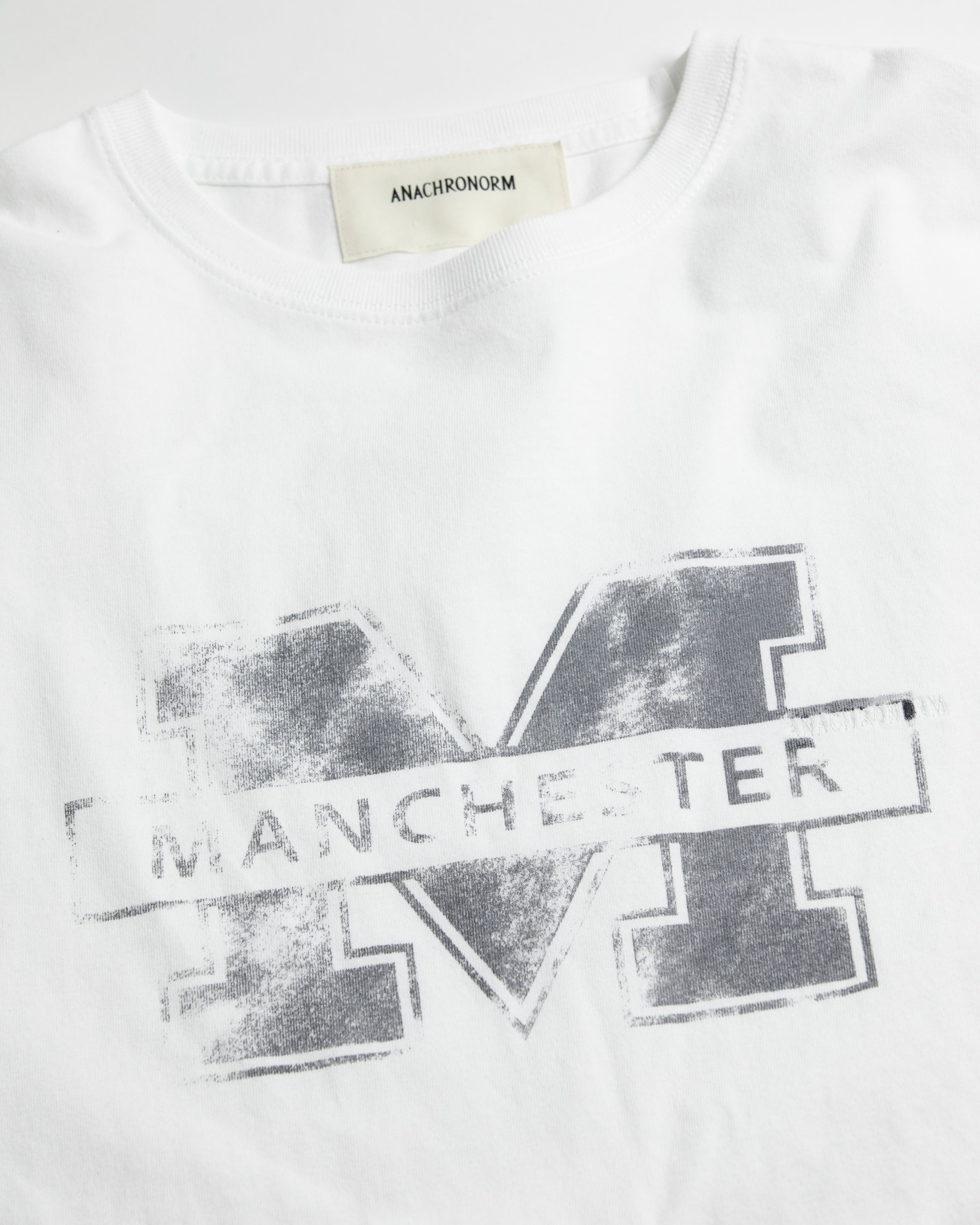ANACHRONORM / MANCHESTER PRINTED S/S T-S - WHITE
