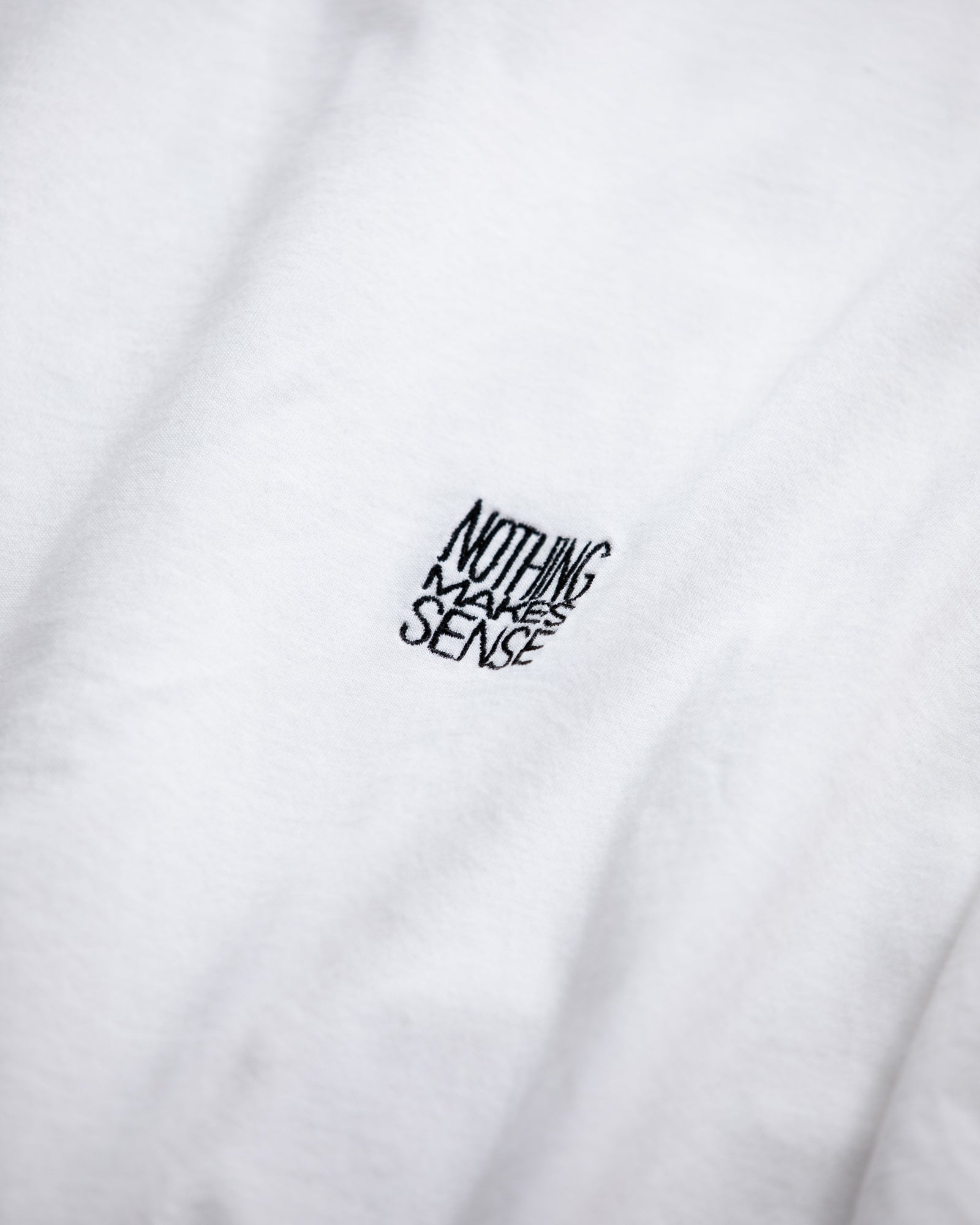 ANACHRONORM / EMBROIDERY DAMAGED S/S T-S - WHITE