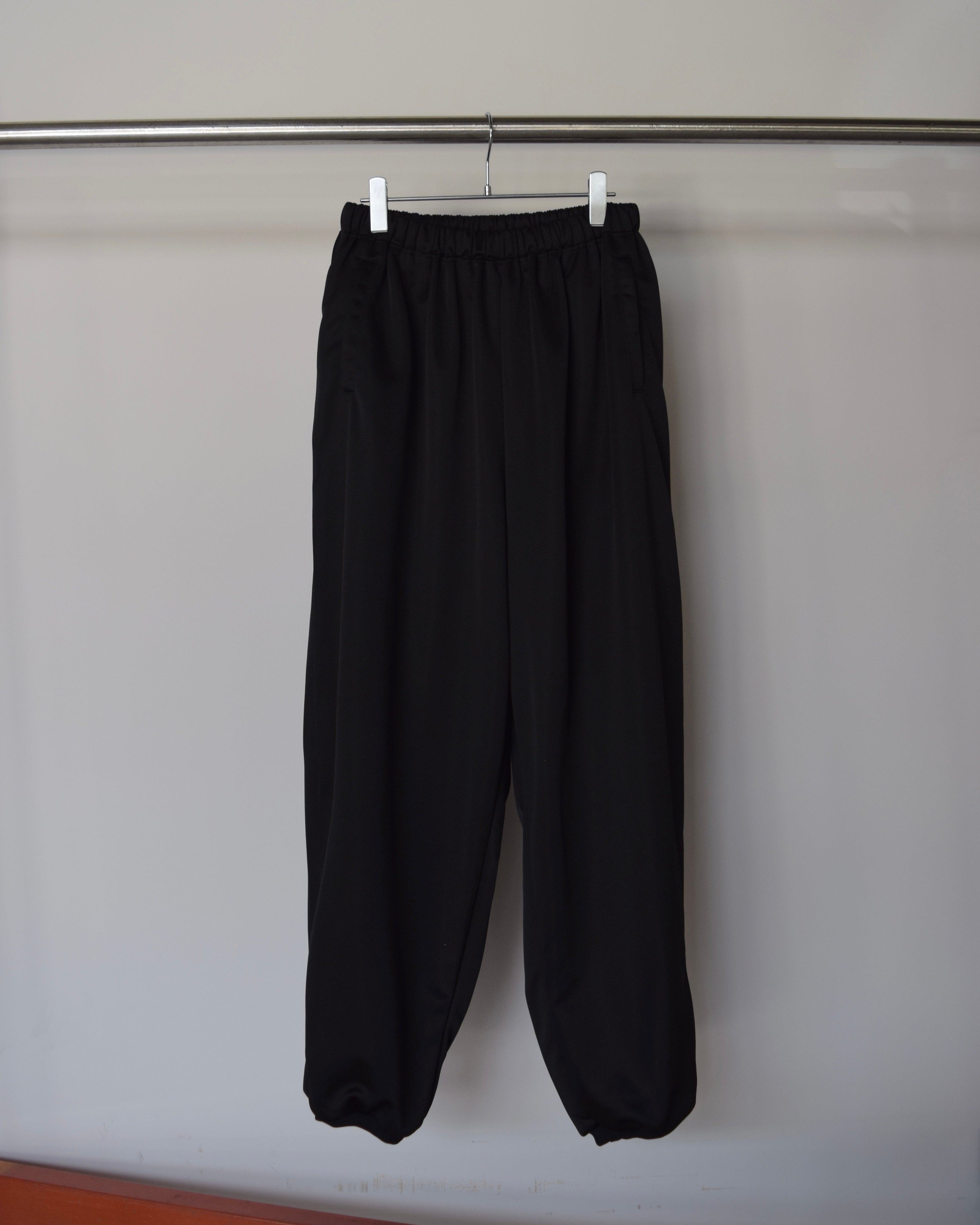 LOCALINA / HOPPING TRACK PANTS - BLACK