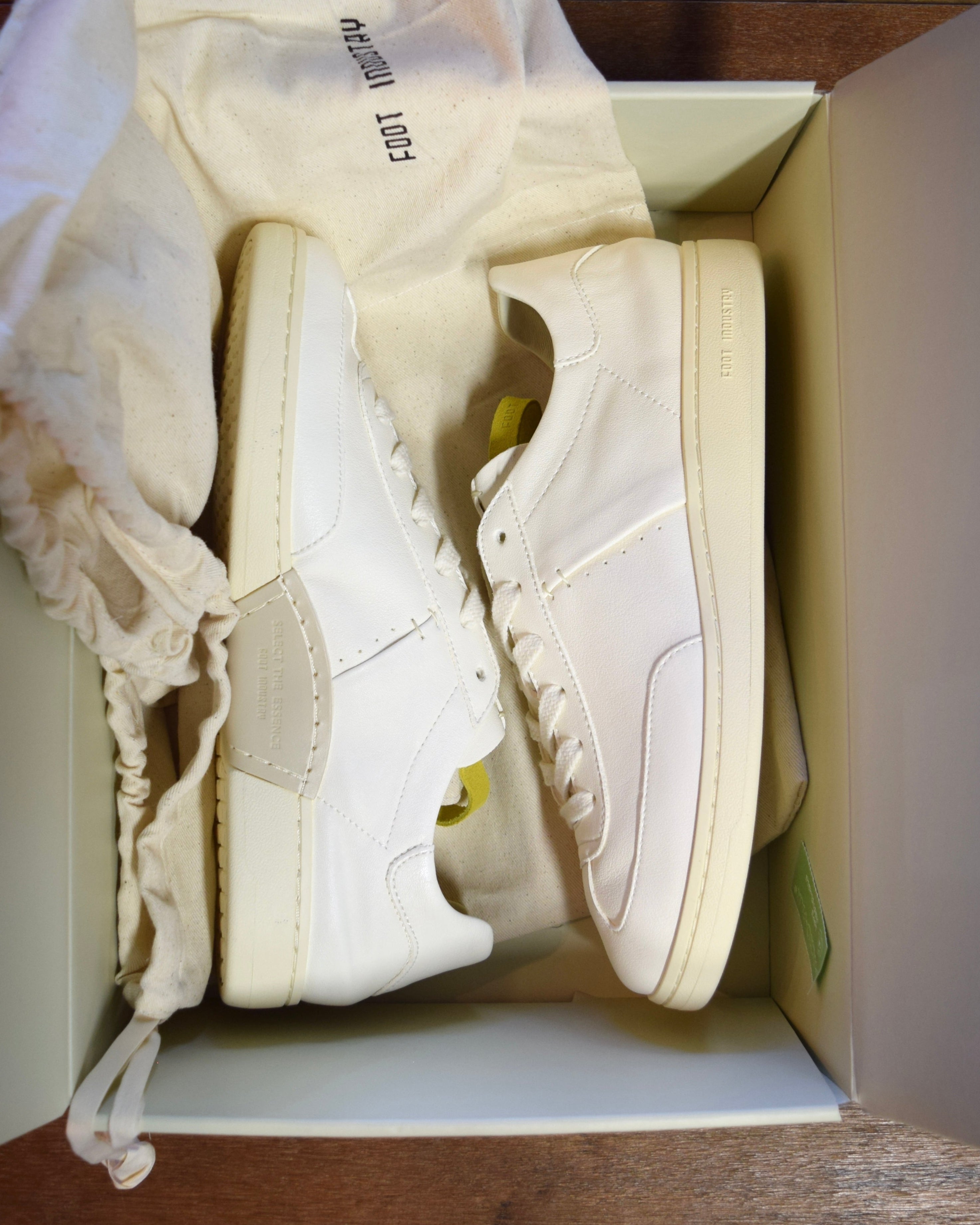 FOOT INDUSTRY / GAT MINIMAL - ANTIQUE WHITE