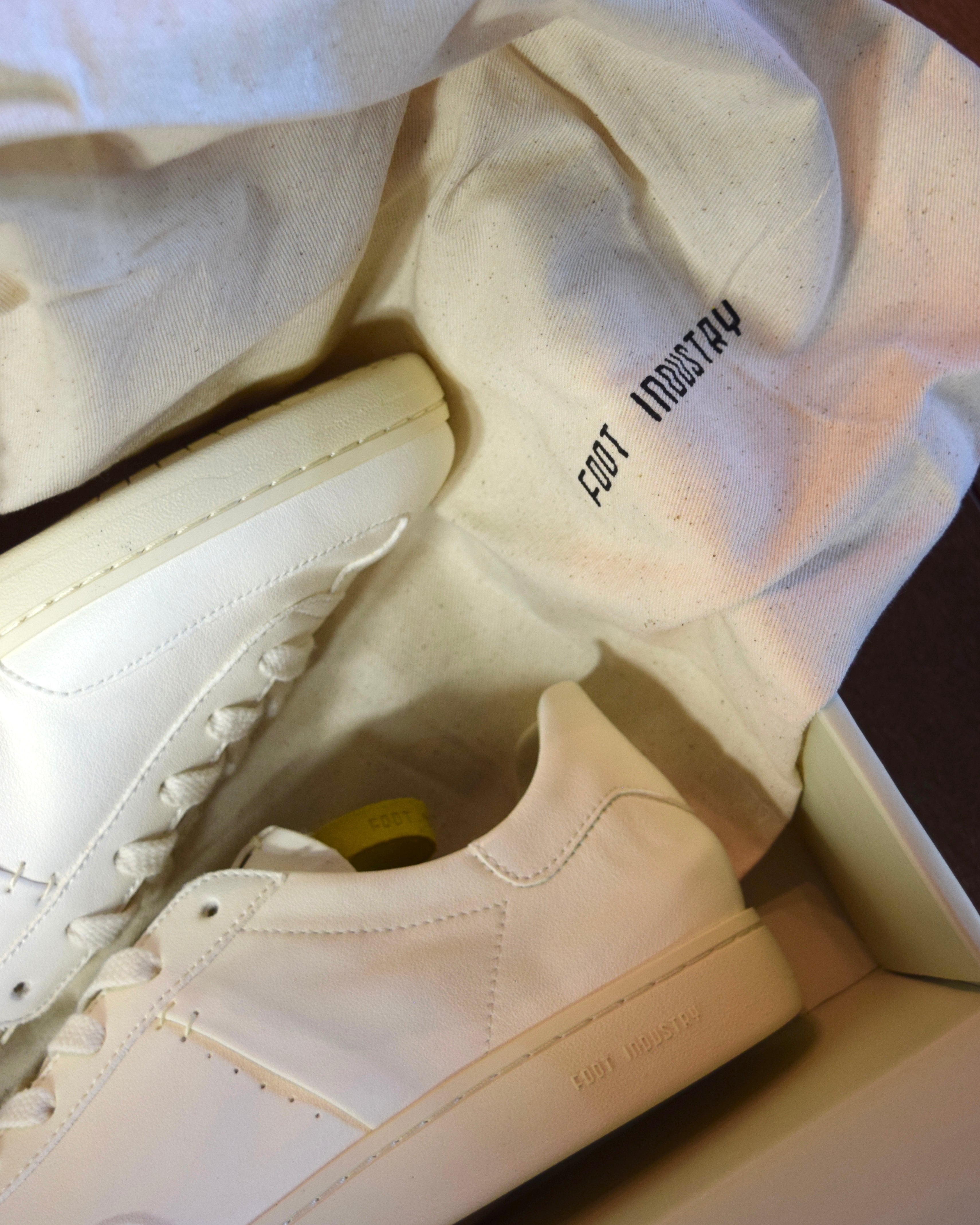 FOOT INDUSTRY / GAT MINIMAL - ANTIQUE WHITE