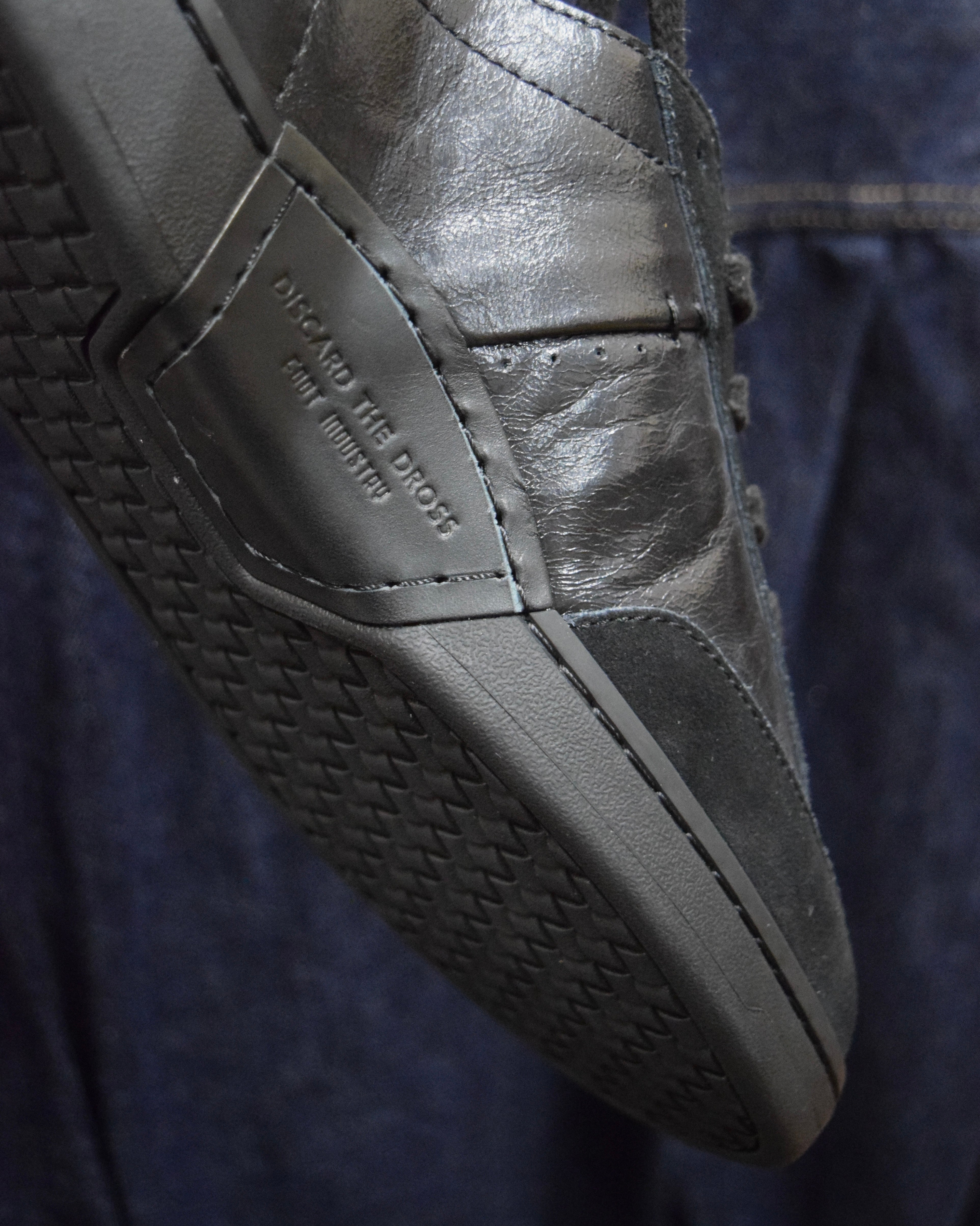 FOOT INDUSTRY / GAT MINIMAL - ANTHRACITE