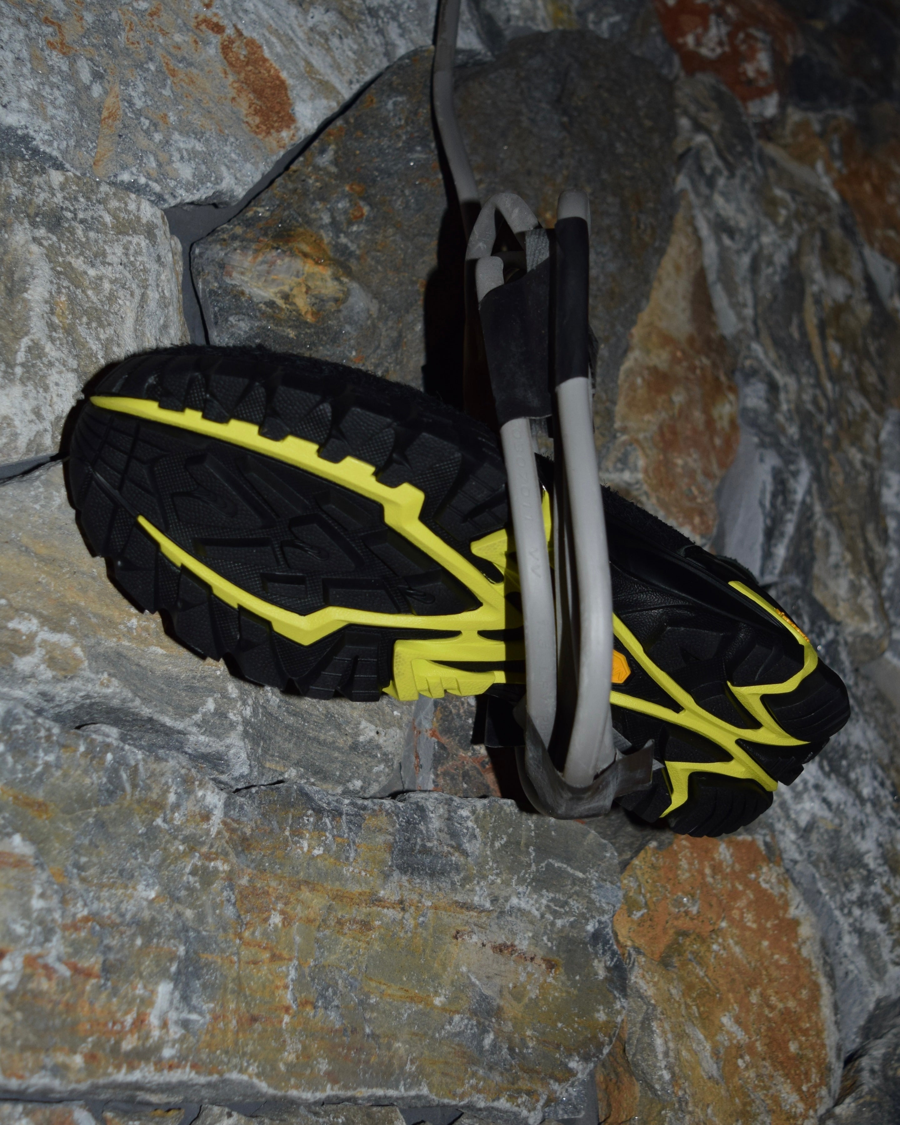 PG / TRAIL MOC - BLACK