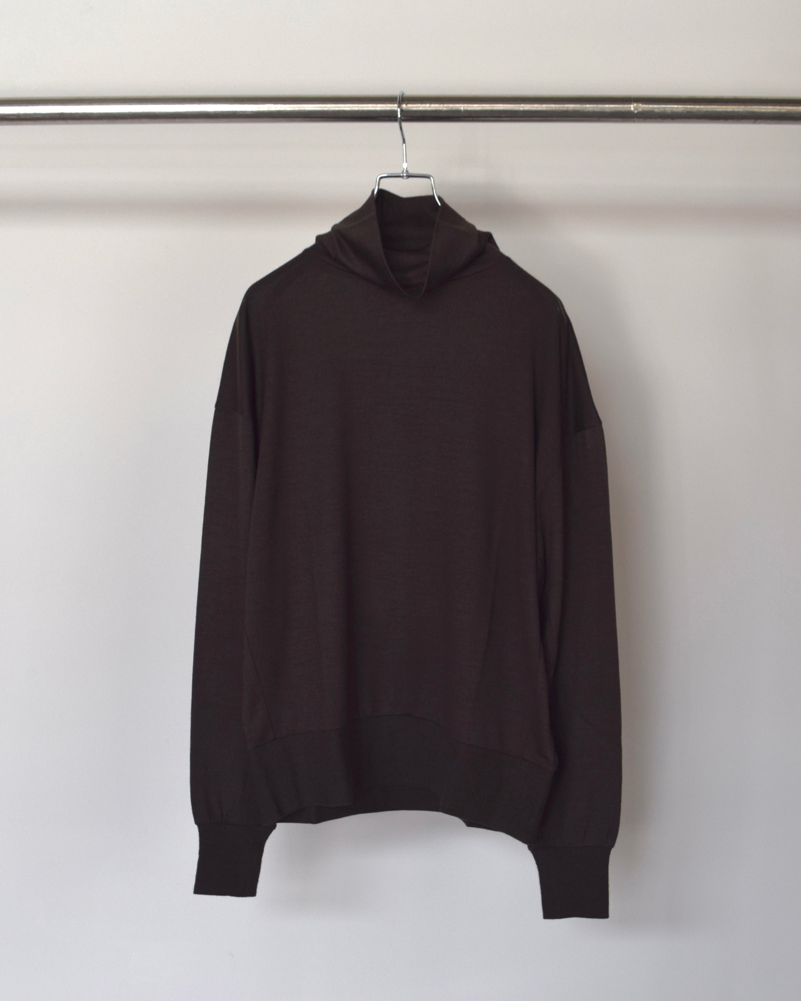 satou / "wool tokkuri long t-shirt" - brown