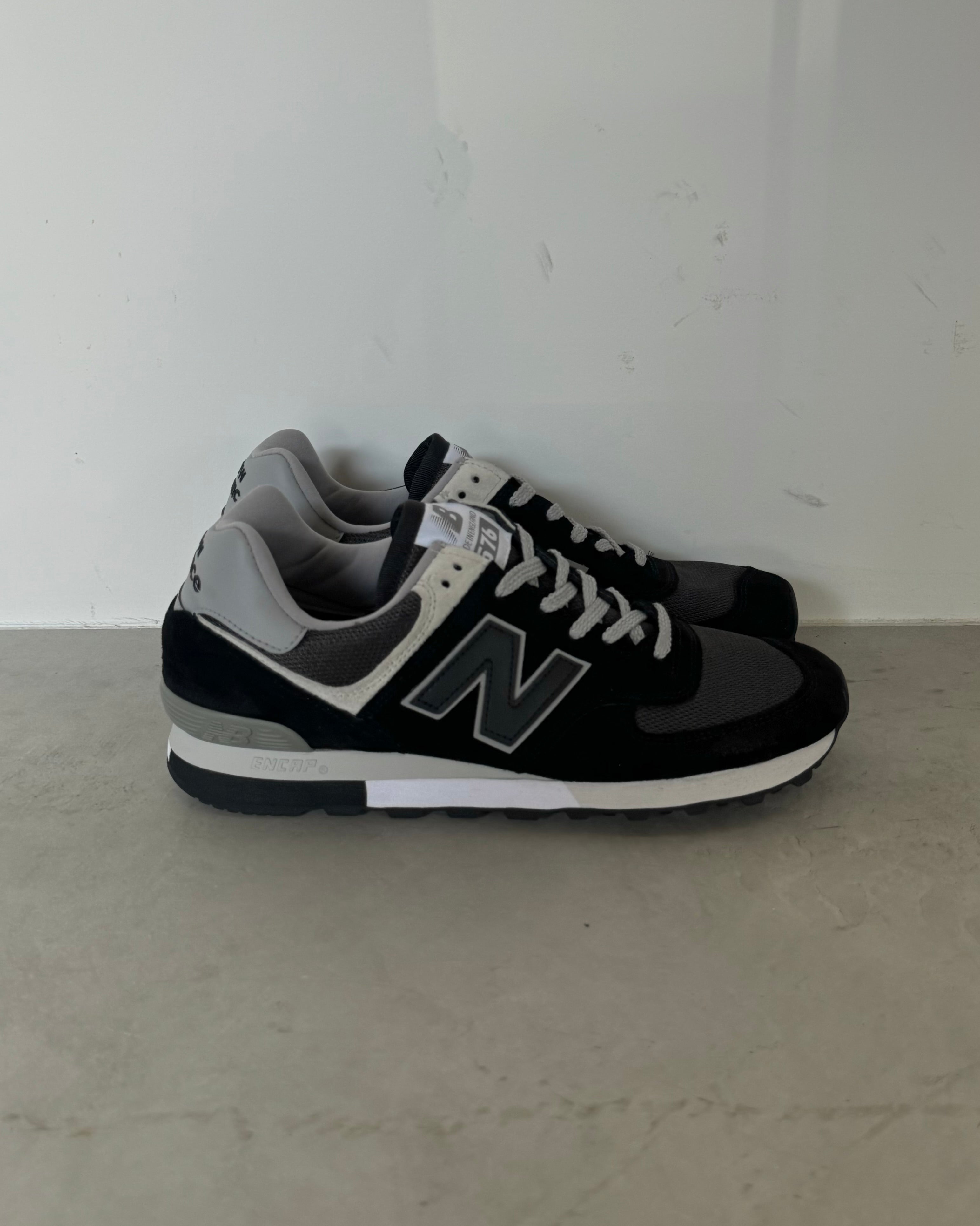 New Balance / OU576 - BLACK [Made In England]