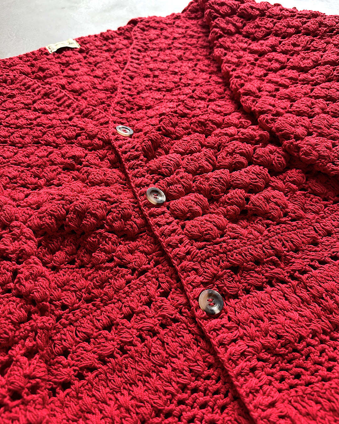 MacMahon Knitting Mills / Crochet Cardigan-SOLID - RED