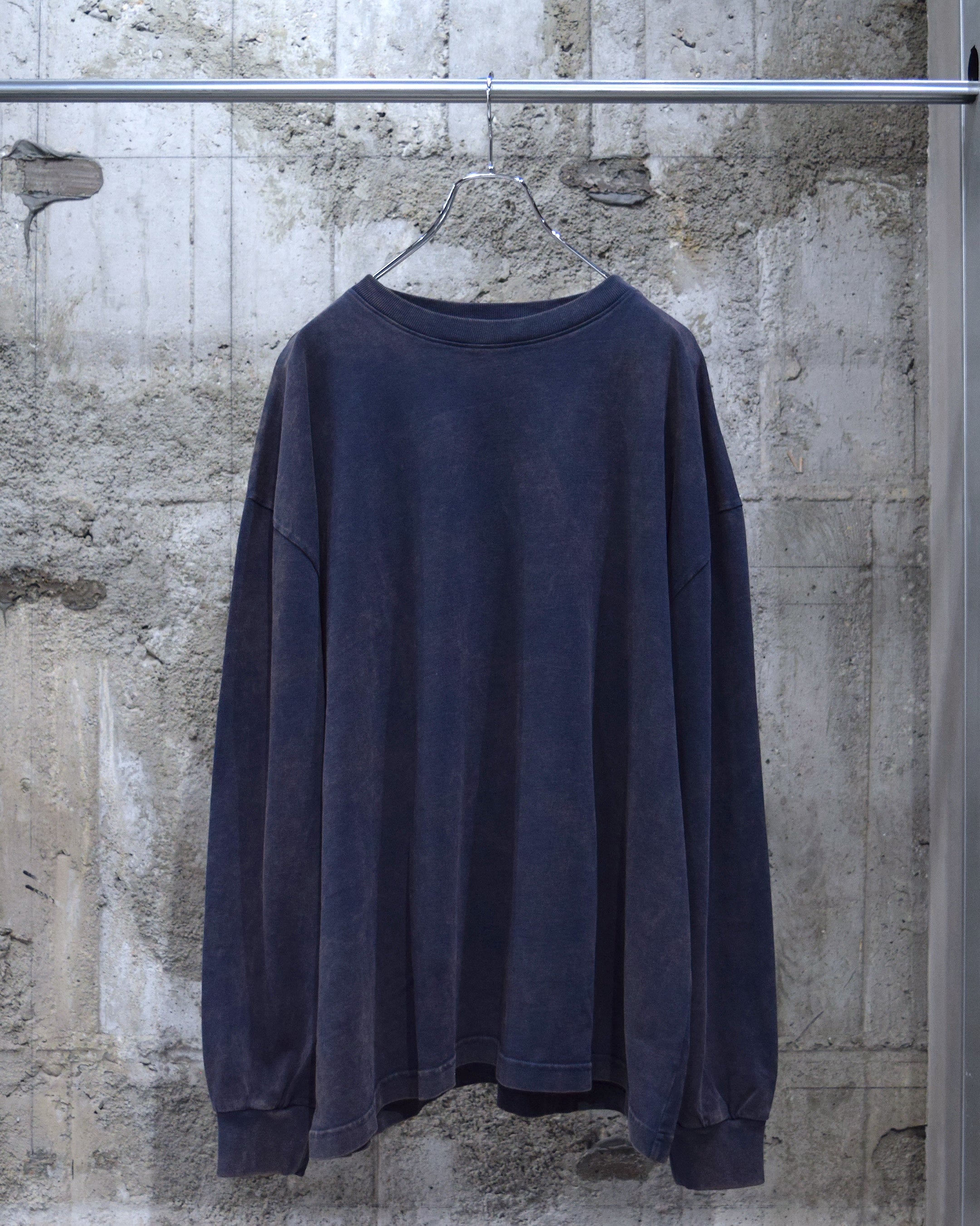 INTODUSK / LS OVERSIZED TEE - NAVY