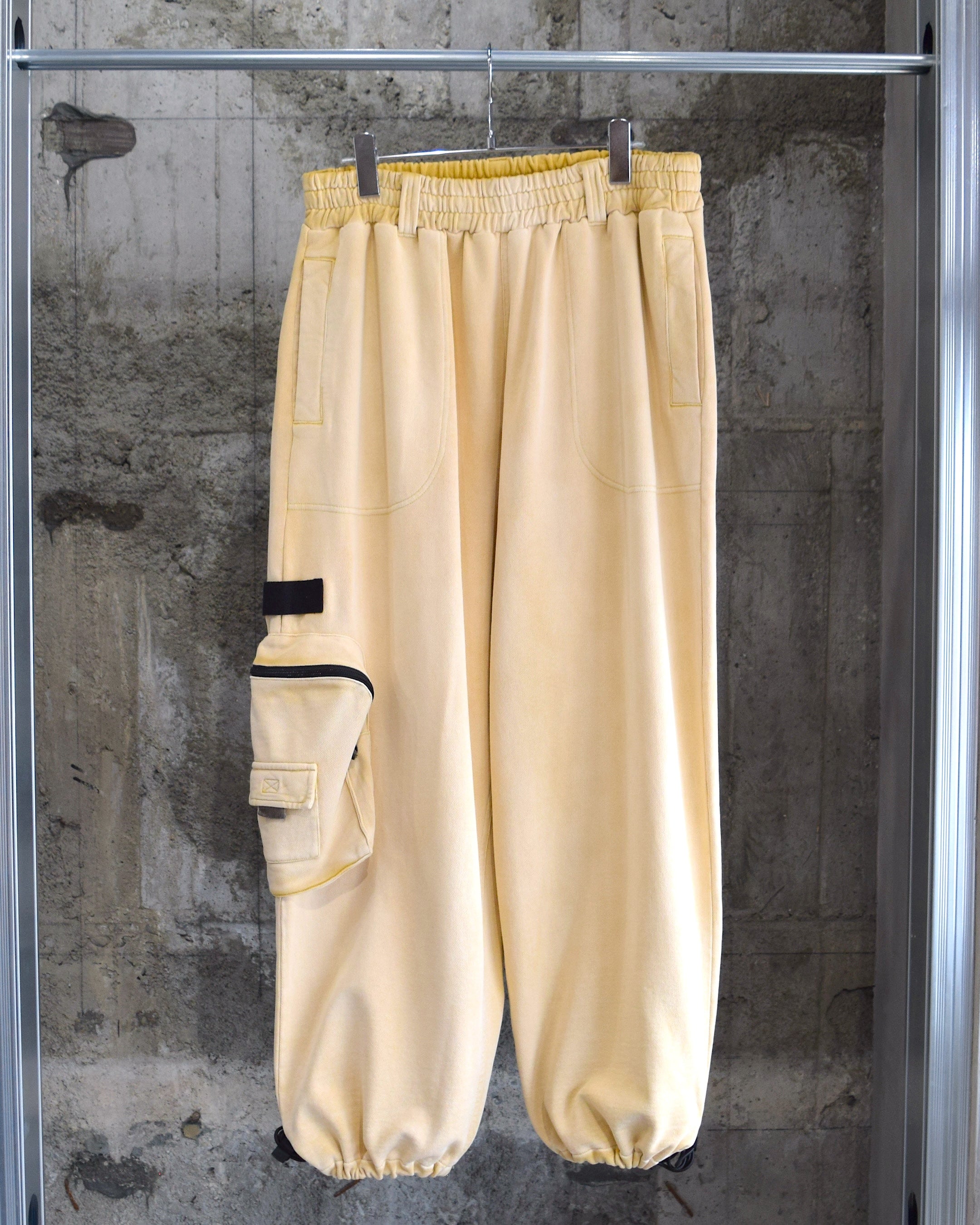 BONKNOW FREAKS / Giant Pocket Sweat Pant - FADED YELLOW