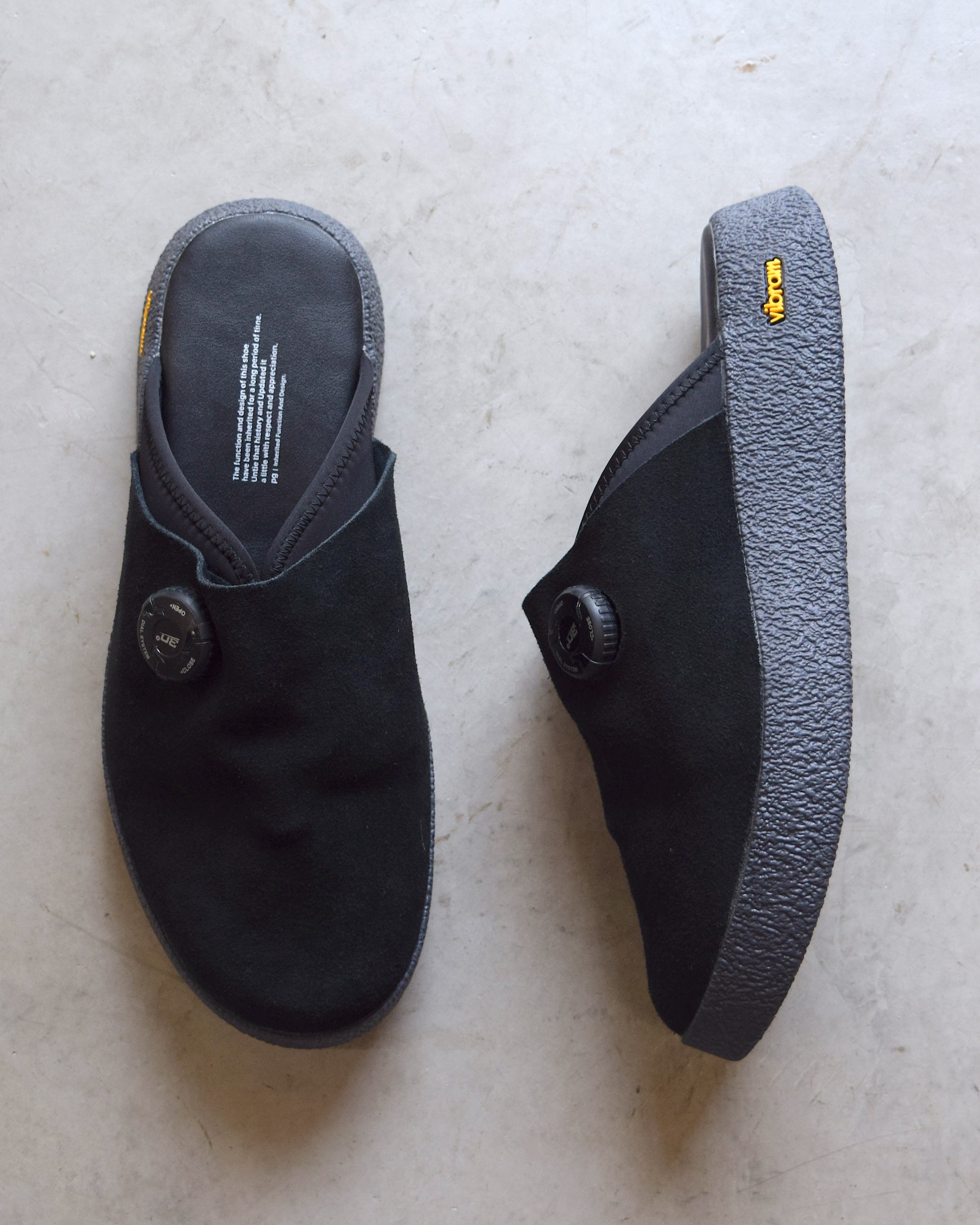 PG / EMPTY - BLACK