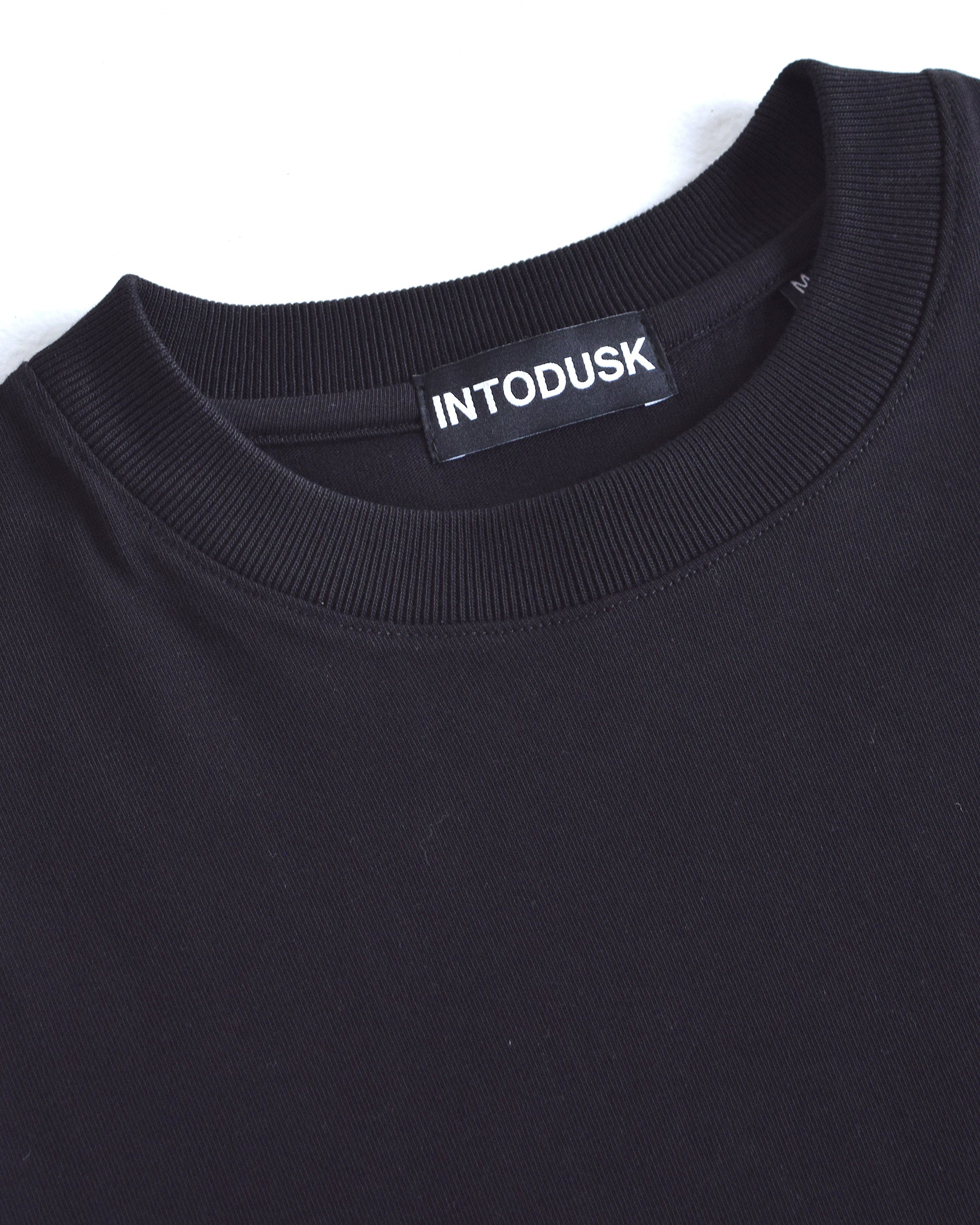 INTODUSK / OVERSIZED SS TEE - BLACK