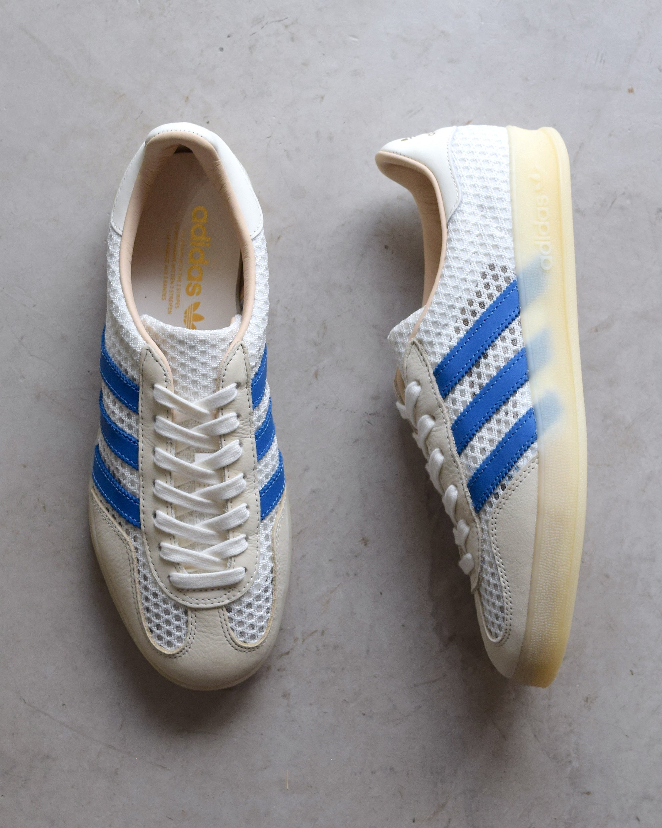 ADIDAS / GAZELLE INDOOR - OFF WHITE