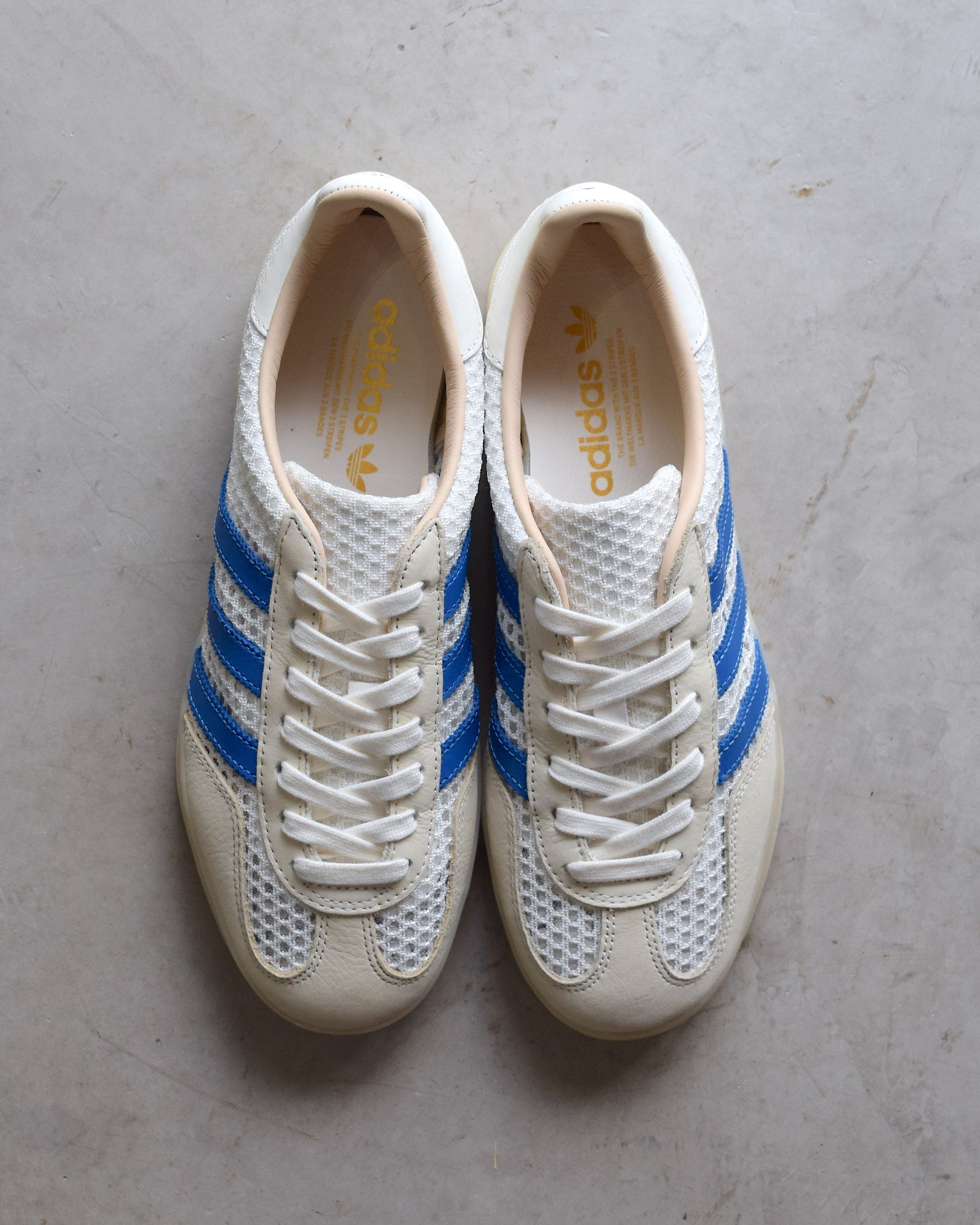 ADIDAS / GAZELLE INDOOR - OFF WHITE