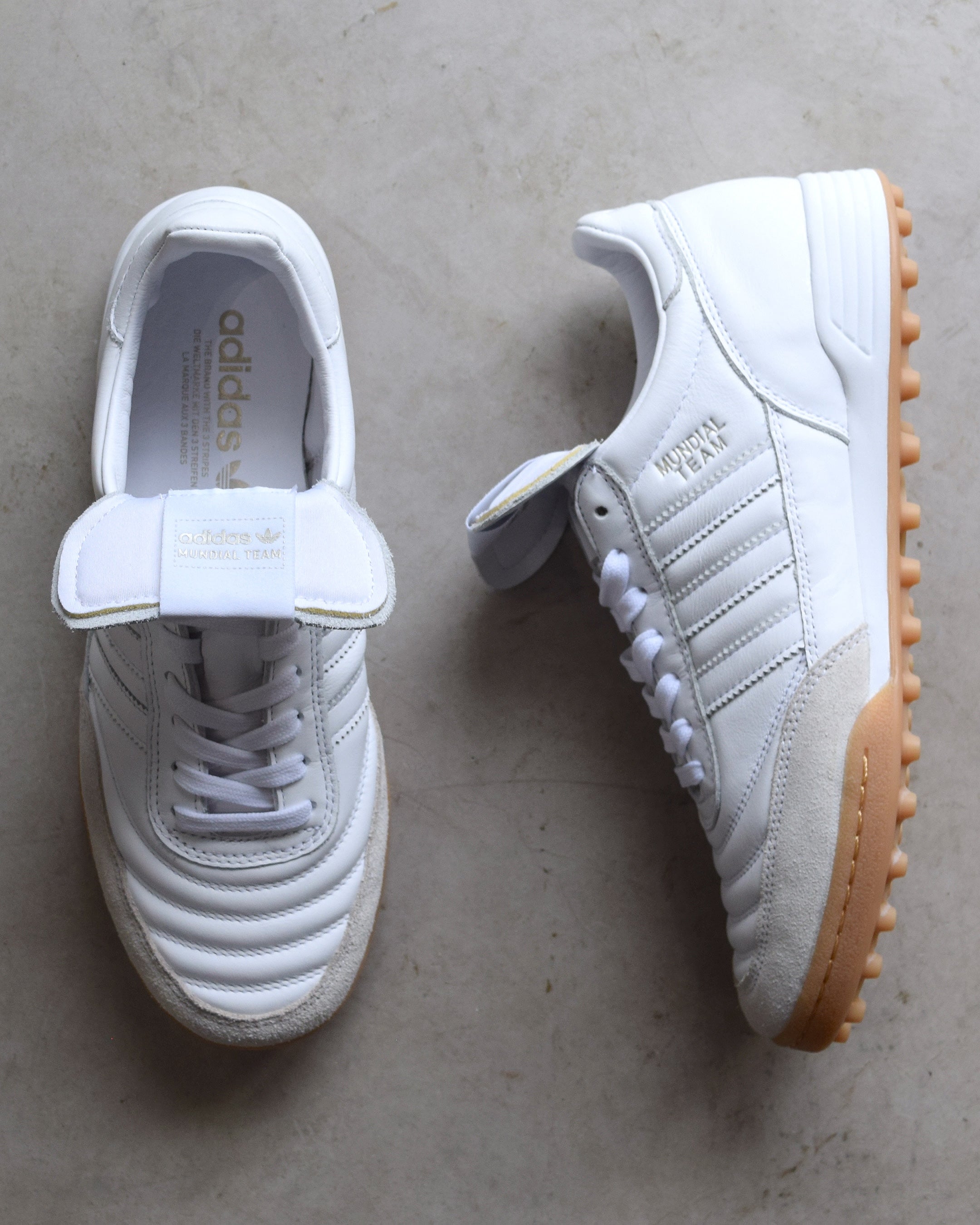 ADIDAS / MUNDUAL TEAM RS - WHITE