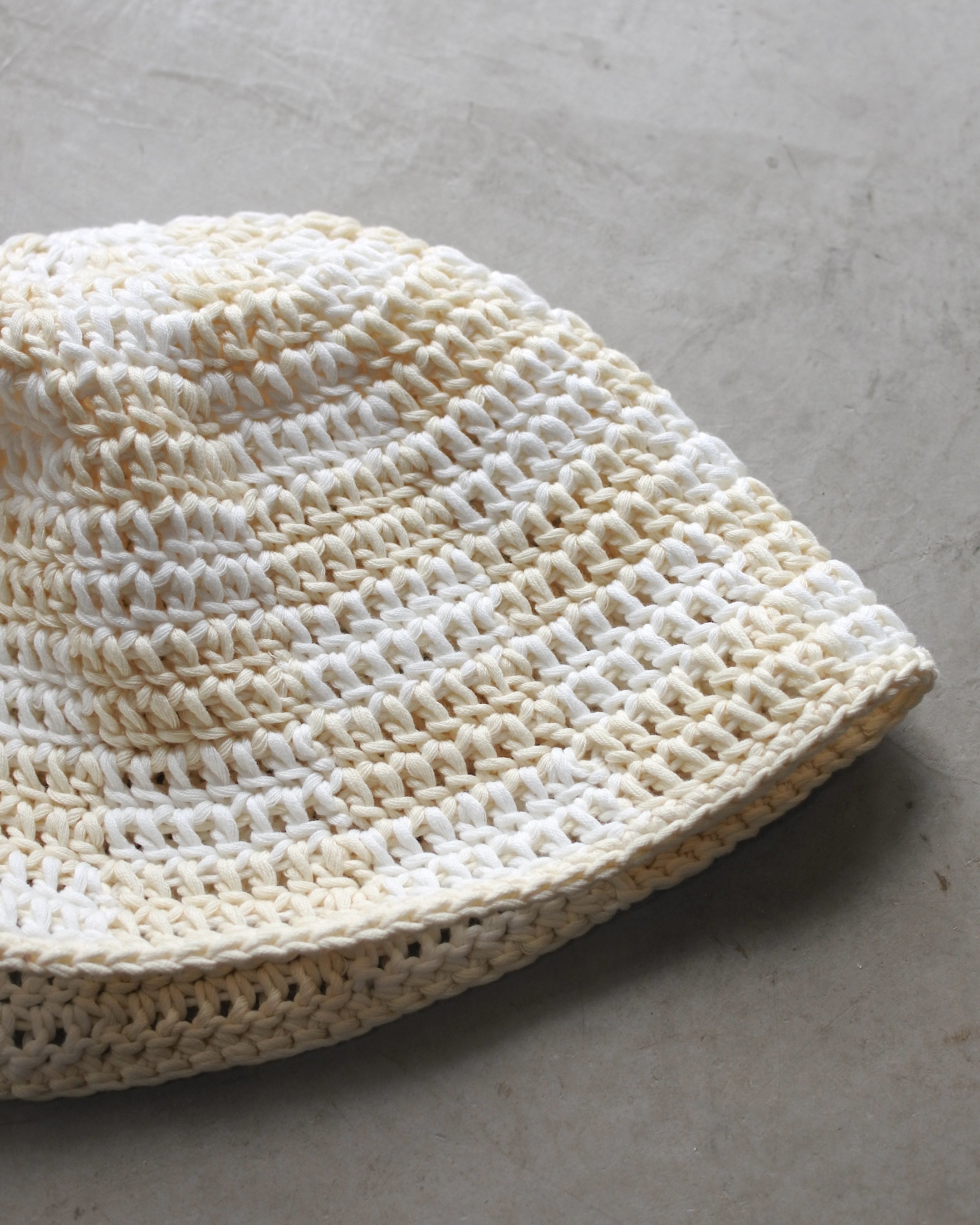 FLEUR / CHECKER HAT - WHITE [BALANCE EXCLUSIVE]