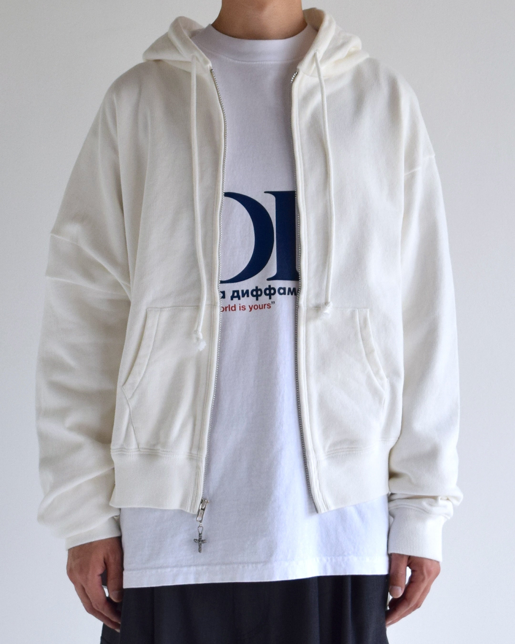 LES SIX / 15 degree hoodie - WHITE
