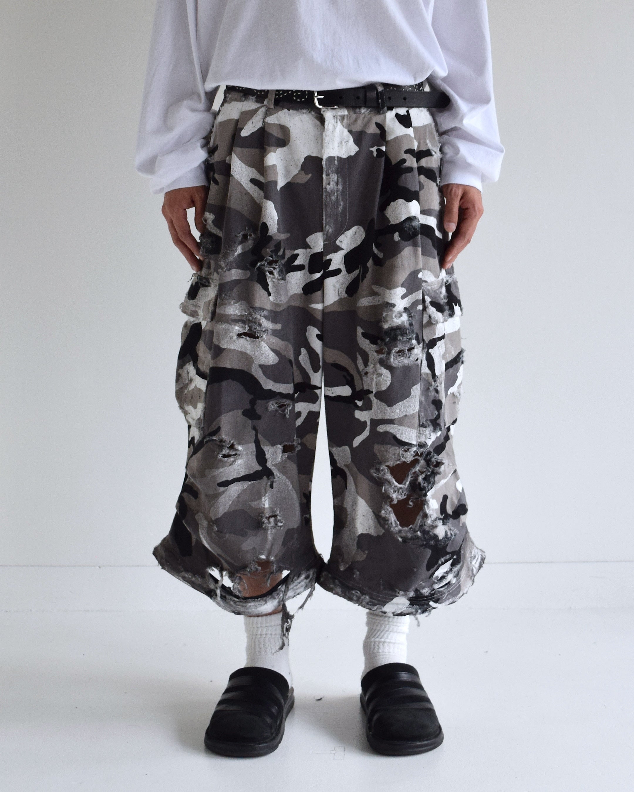 LES SIX / EXPLODED Sand People Cargo - snowcamo dyed