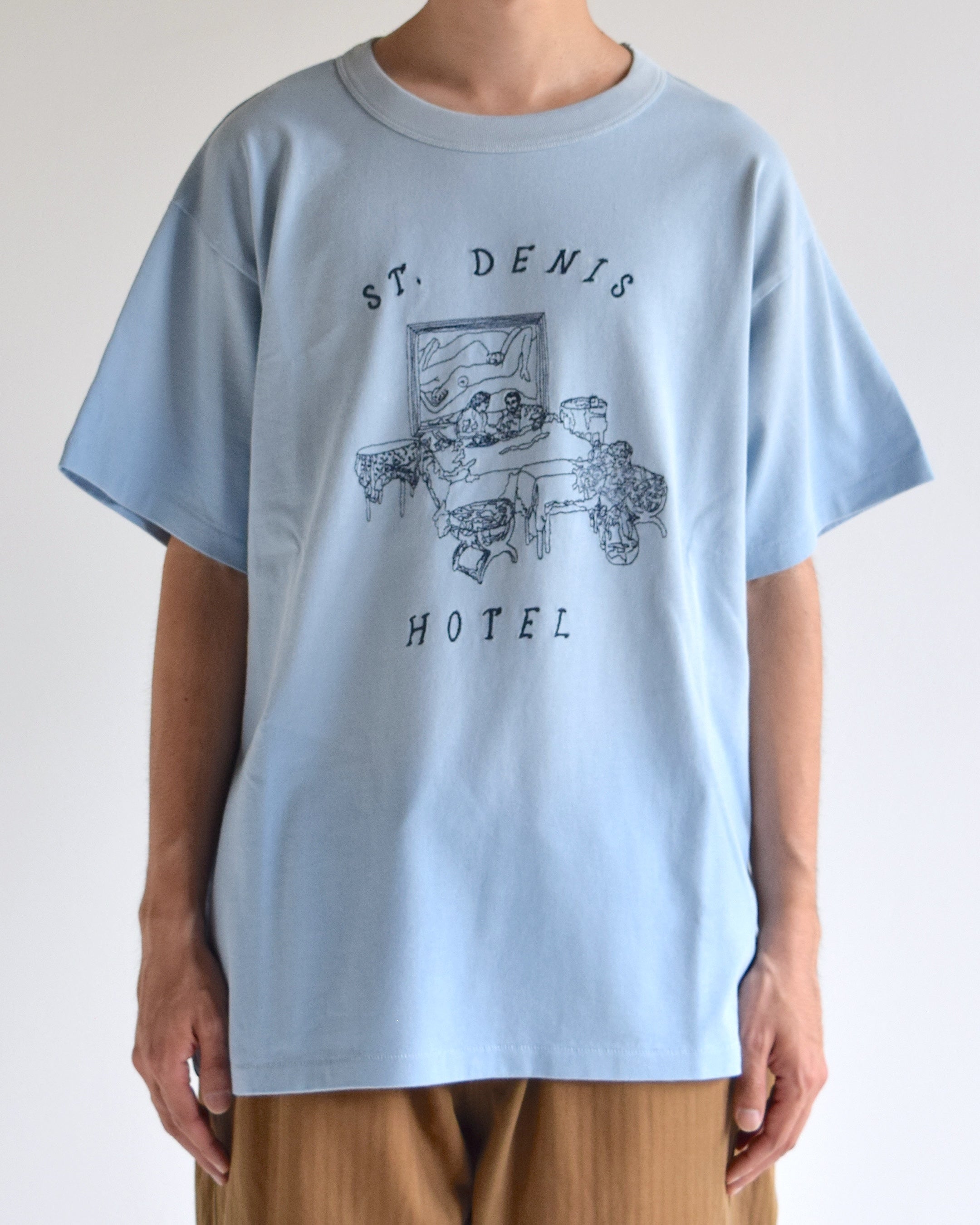 samuel zelig / Hotel Tee - Light Blue