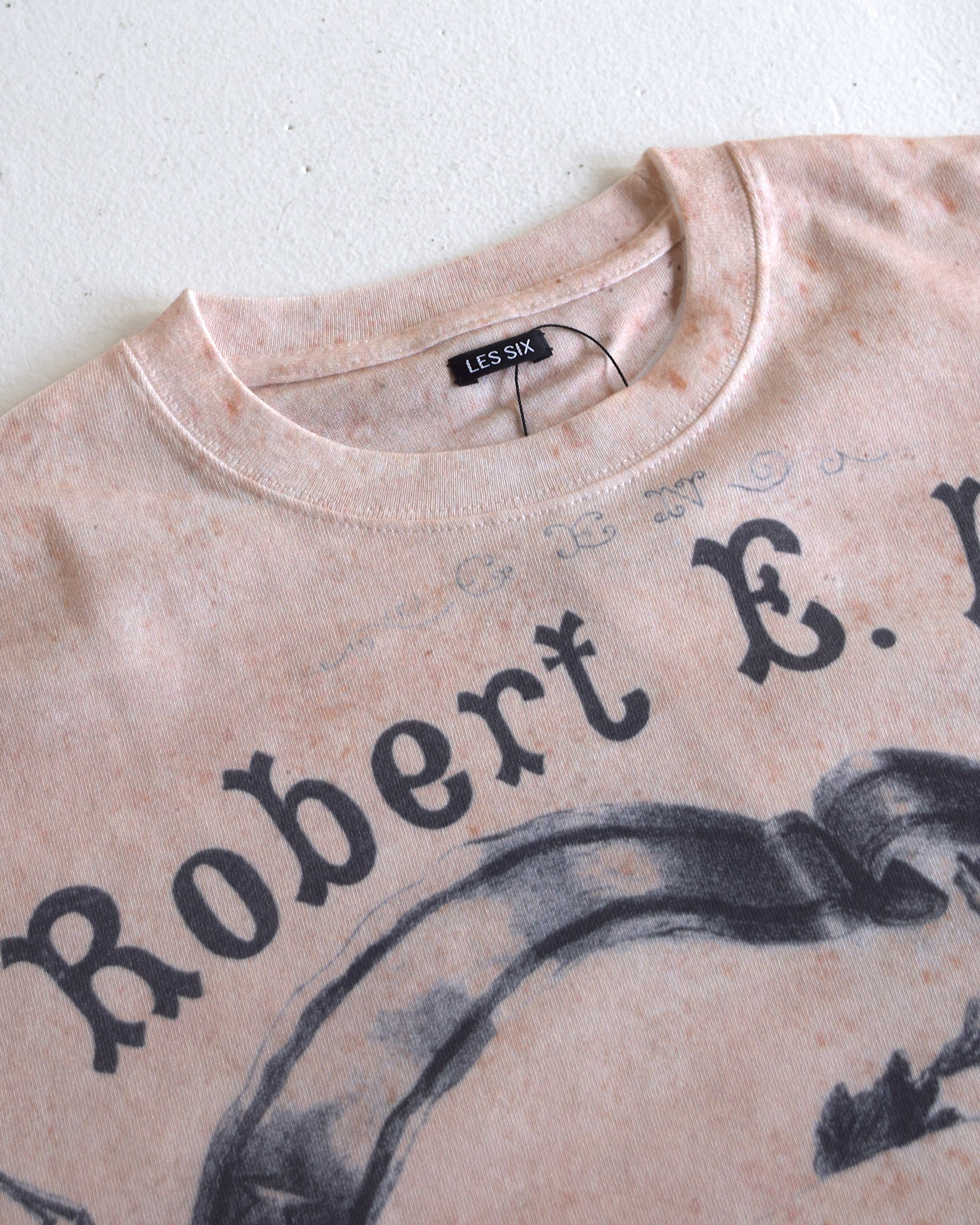 LES SIX / greed tee - Robert E.LEE