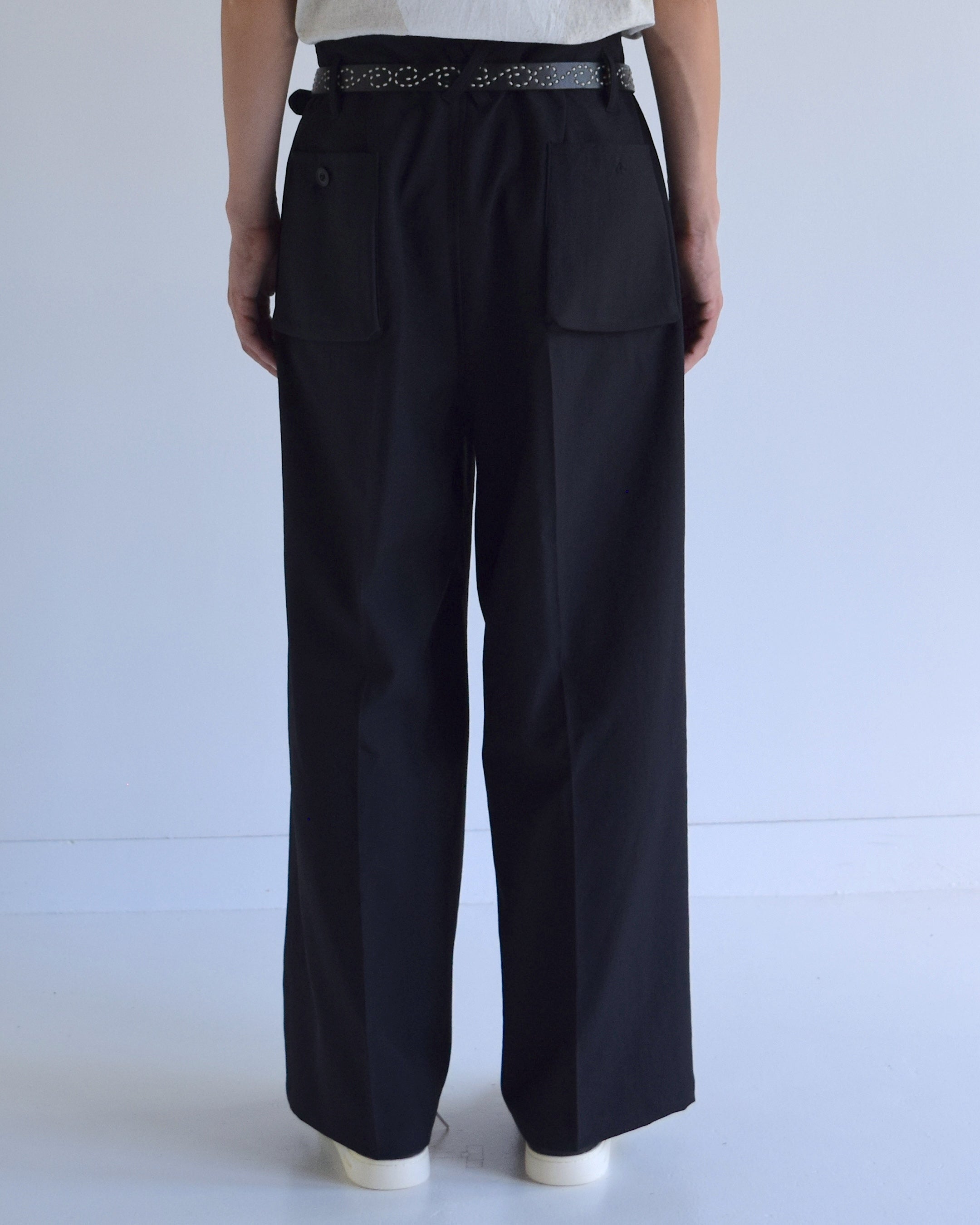 satou / "dokan wide slacks" - kuro