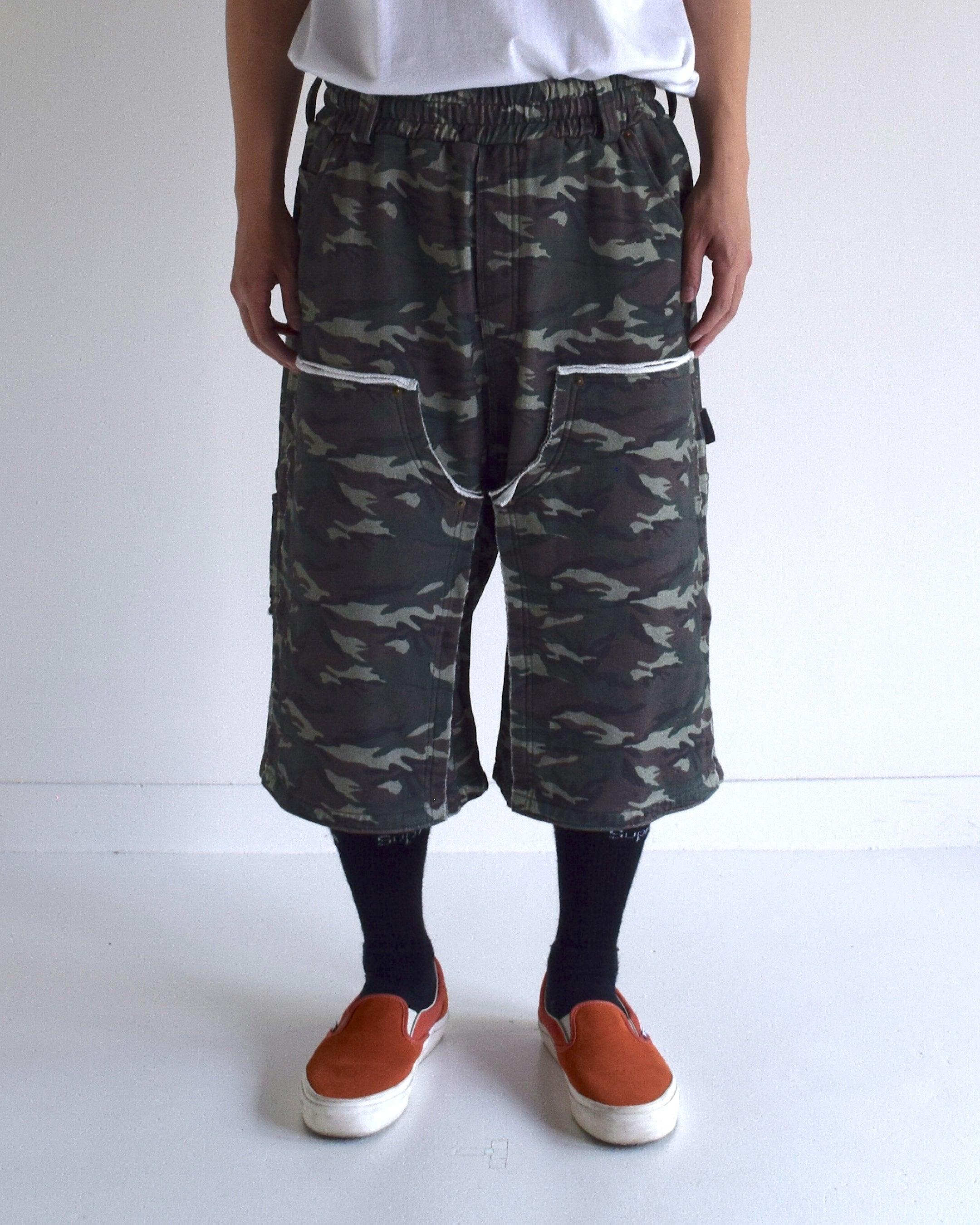 BONKNOW FREAKS / Double Knee Tactical Sweat Shorts - CAMO