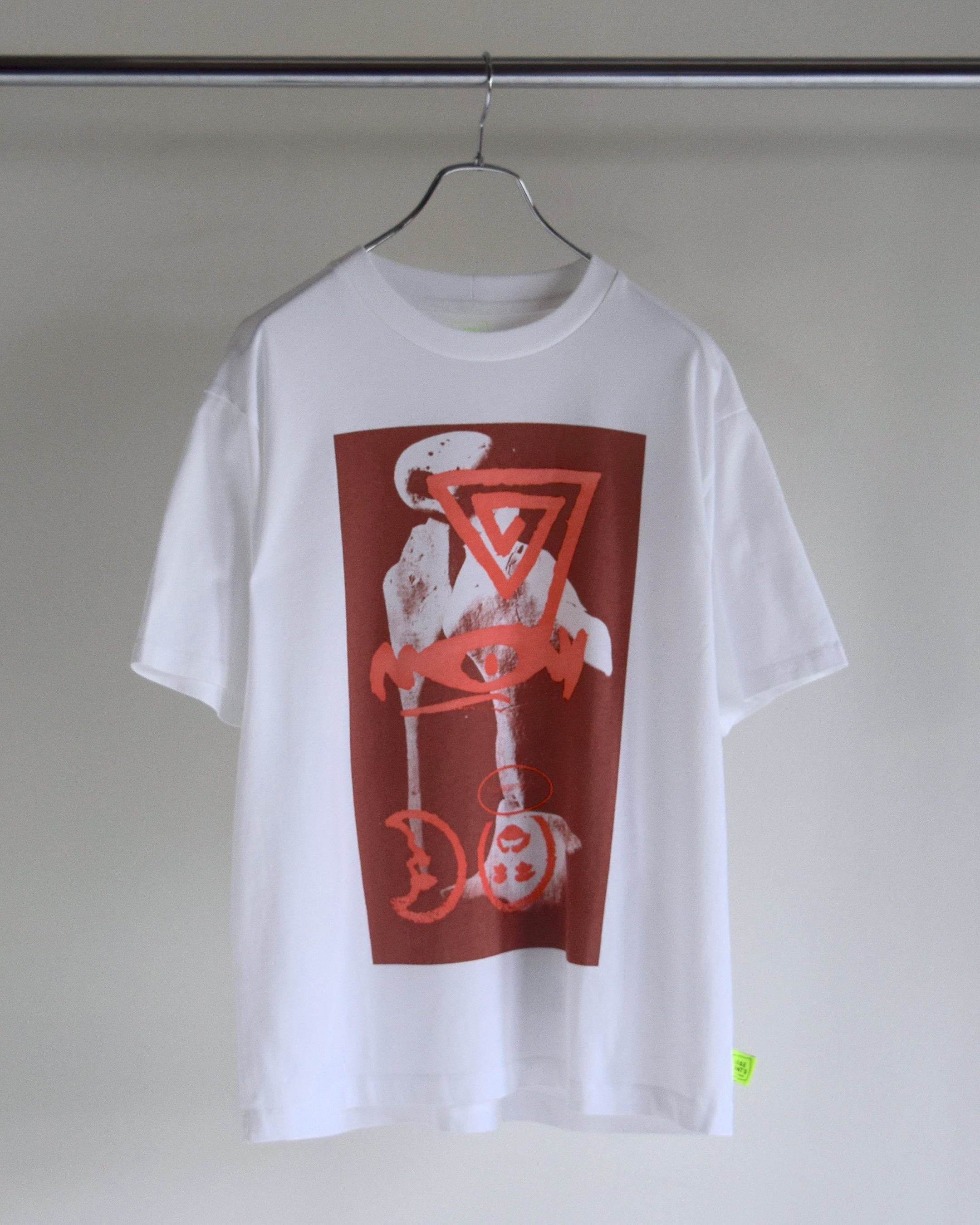 loosejoints / MISHA HOLLENBACH - "THERE’S NO EVIDENCE THAT THEY WERE ATTACHED TO THE STALK" S/S TEE - WHITE