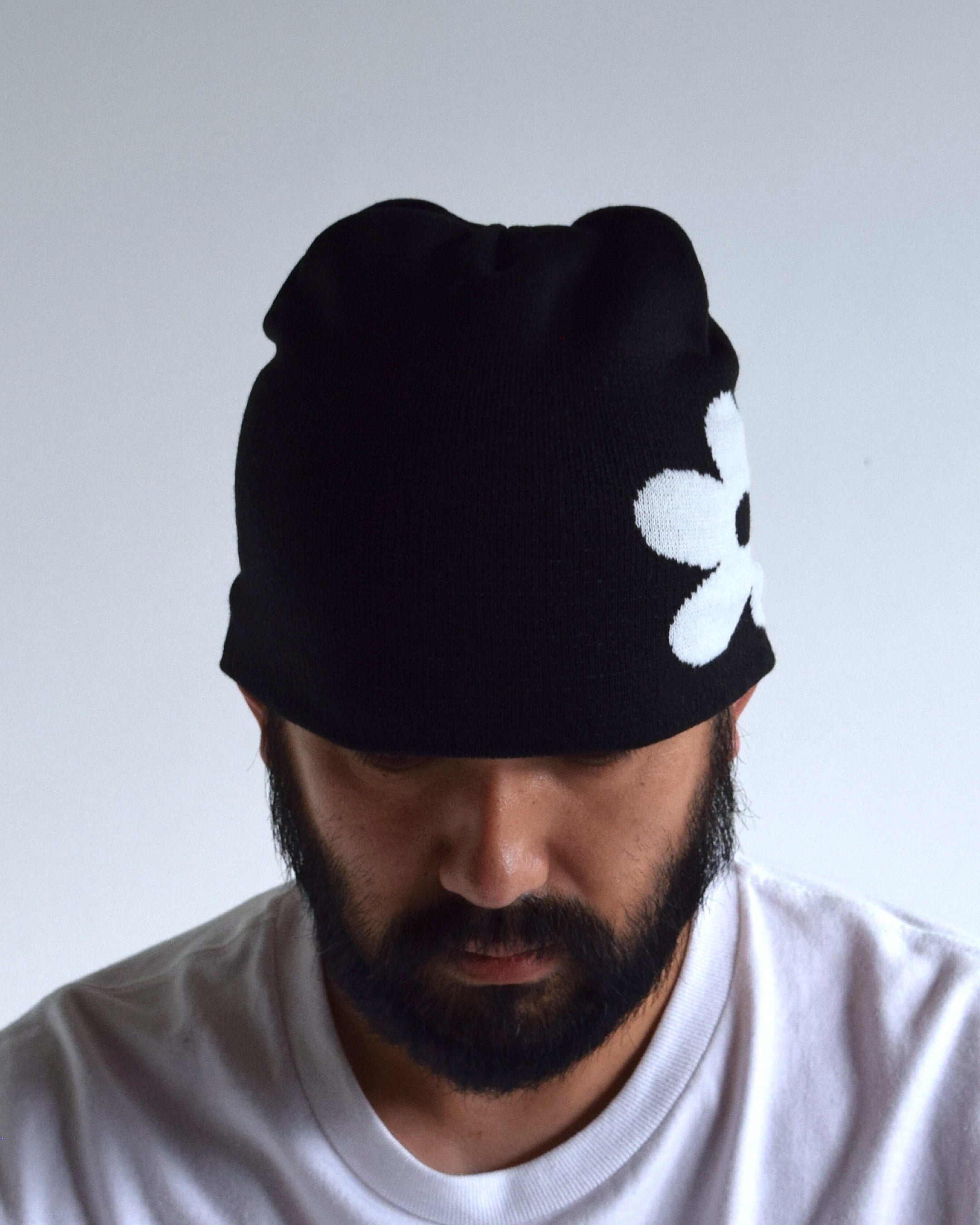 NICK GEAR / Flower logo beanie - BLACK