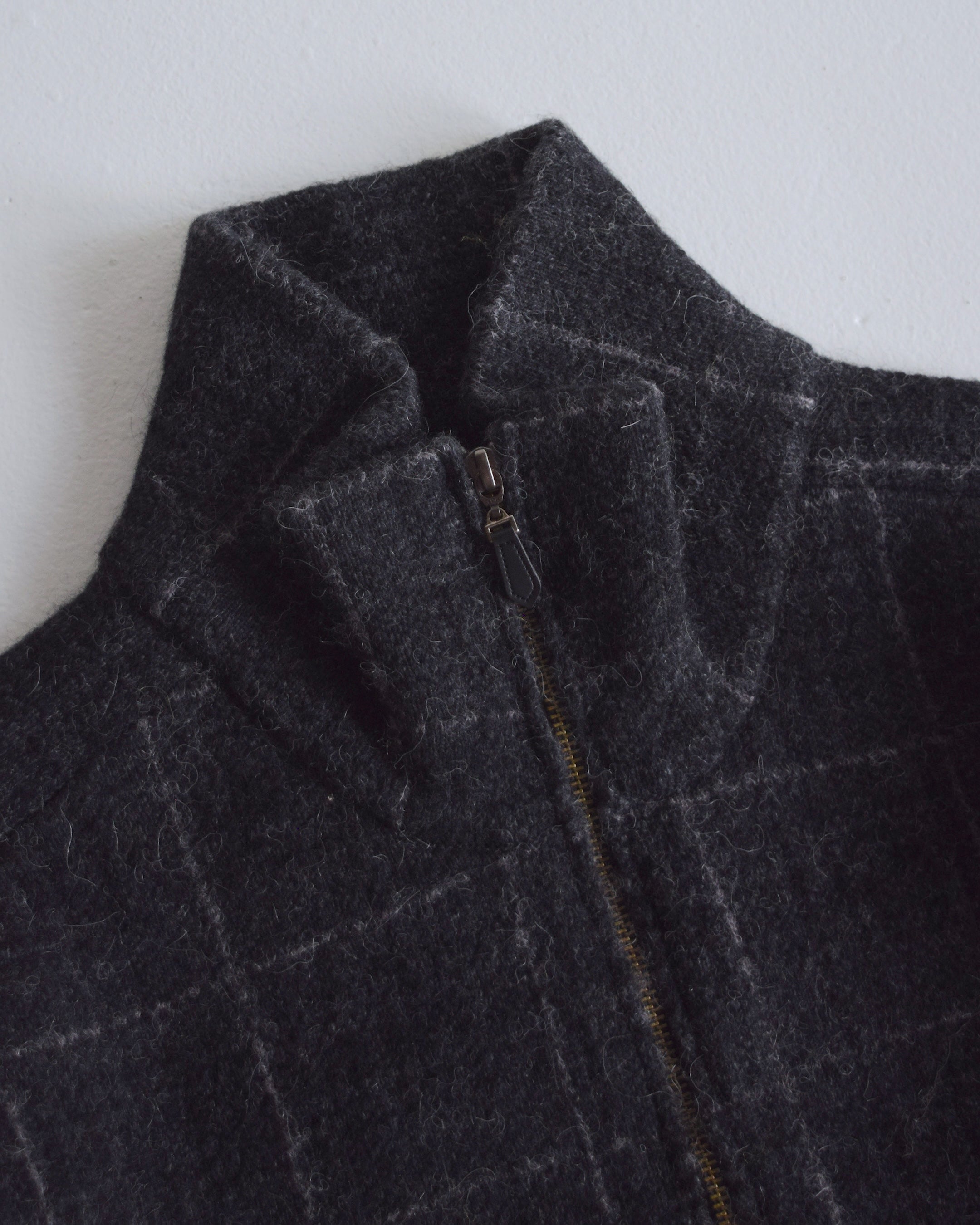 satou / "check drivers knit" - sumi