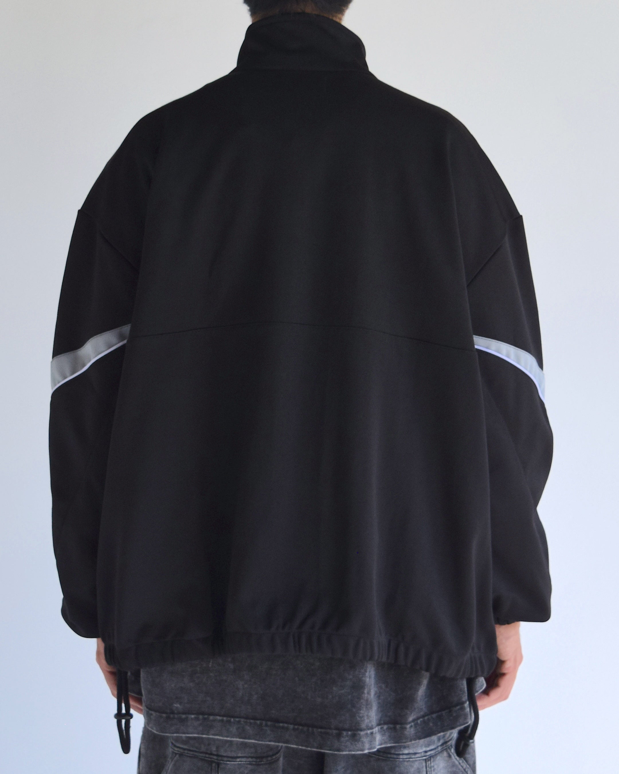 INTODUSK / LINING TRACK JACKET - BLACK