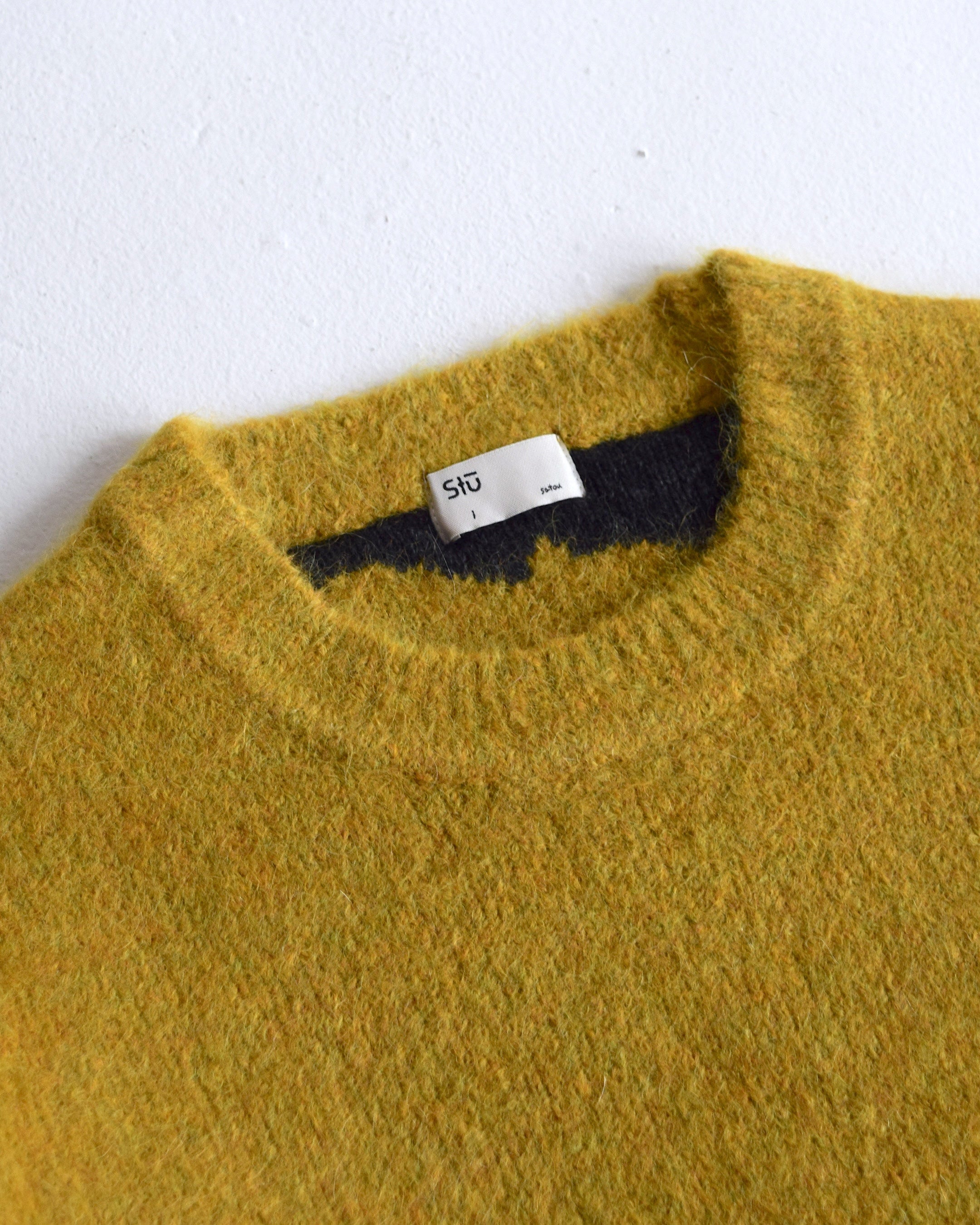 satou / "flower knit" - karashi