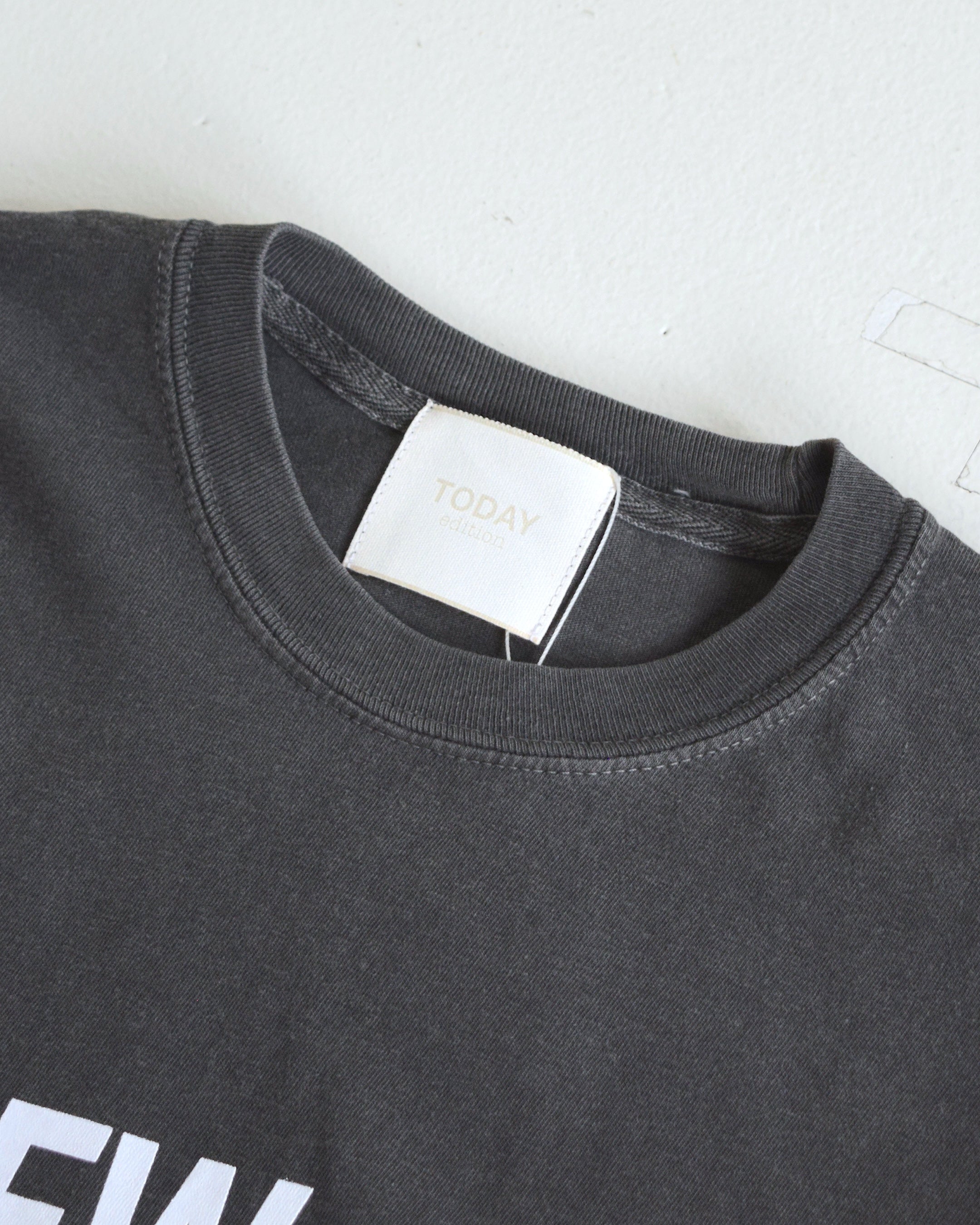 TODAY edition / NEW YORK LS Tee - CHARCOAL