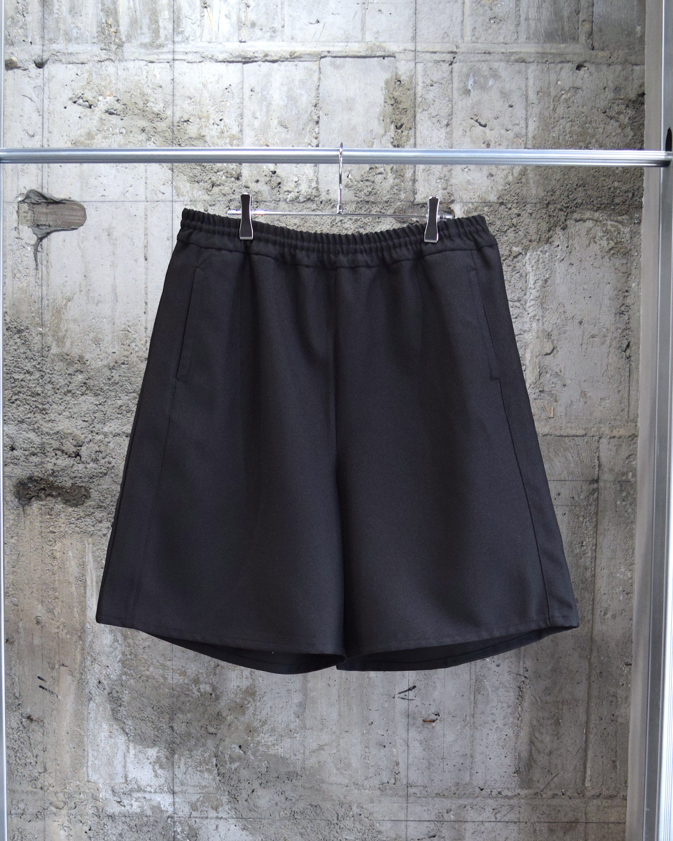 INTODUSK / BOXING TRUNKS - BLACK