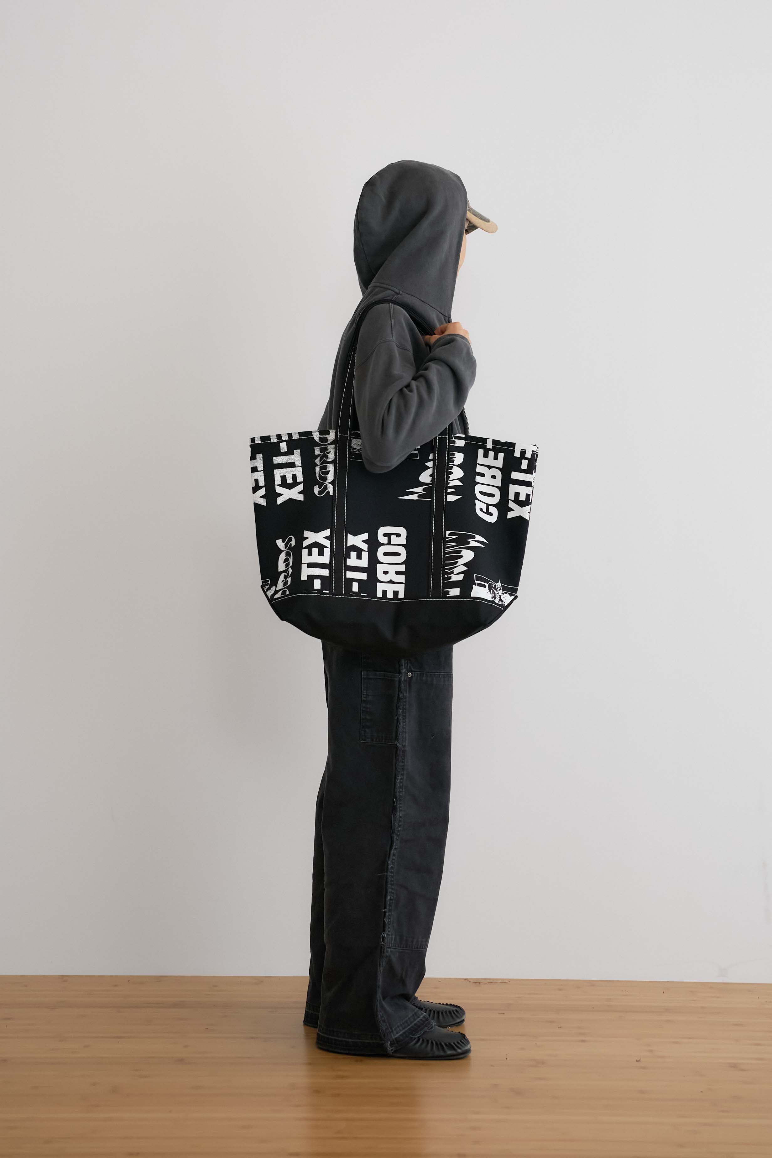 FIFTH GENERAL STORE / A PATIENT MAN’S ANTICS Canvas Tote Bag / Matthew Miller + Fifth