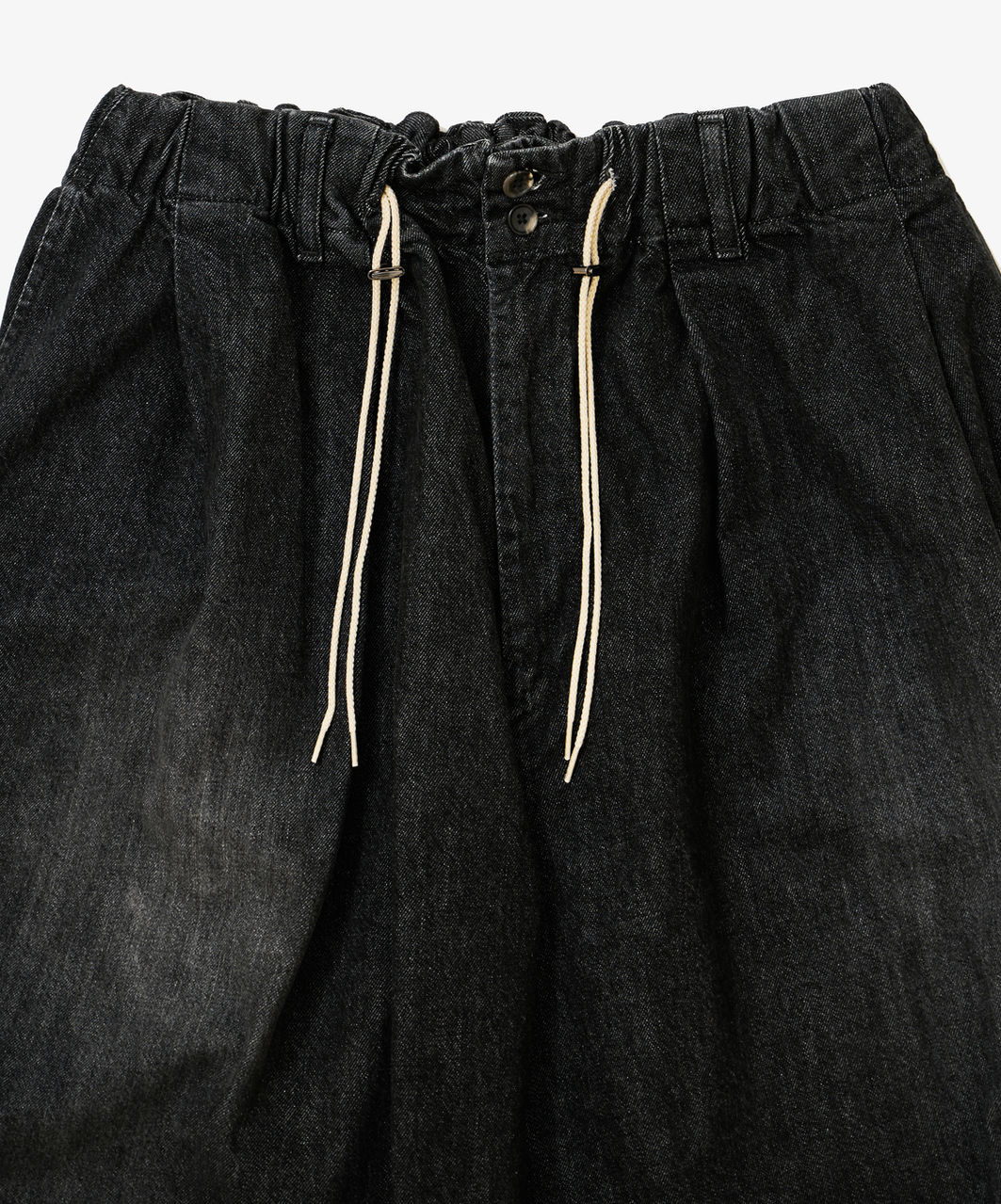 Sillage / circular short pants black denim damaged